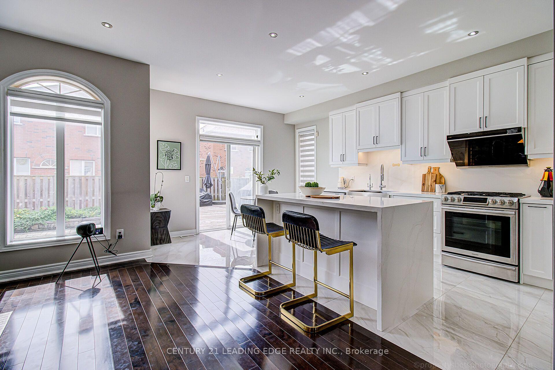 Photo 10 of 9 Florelle Drive, Markham, Wismer — HOMEH