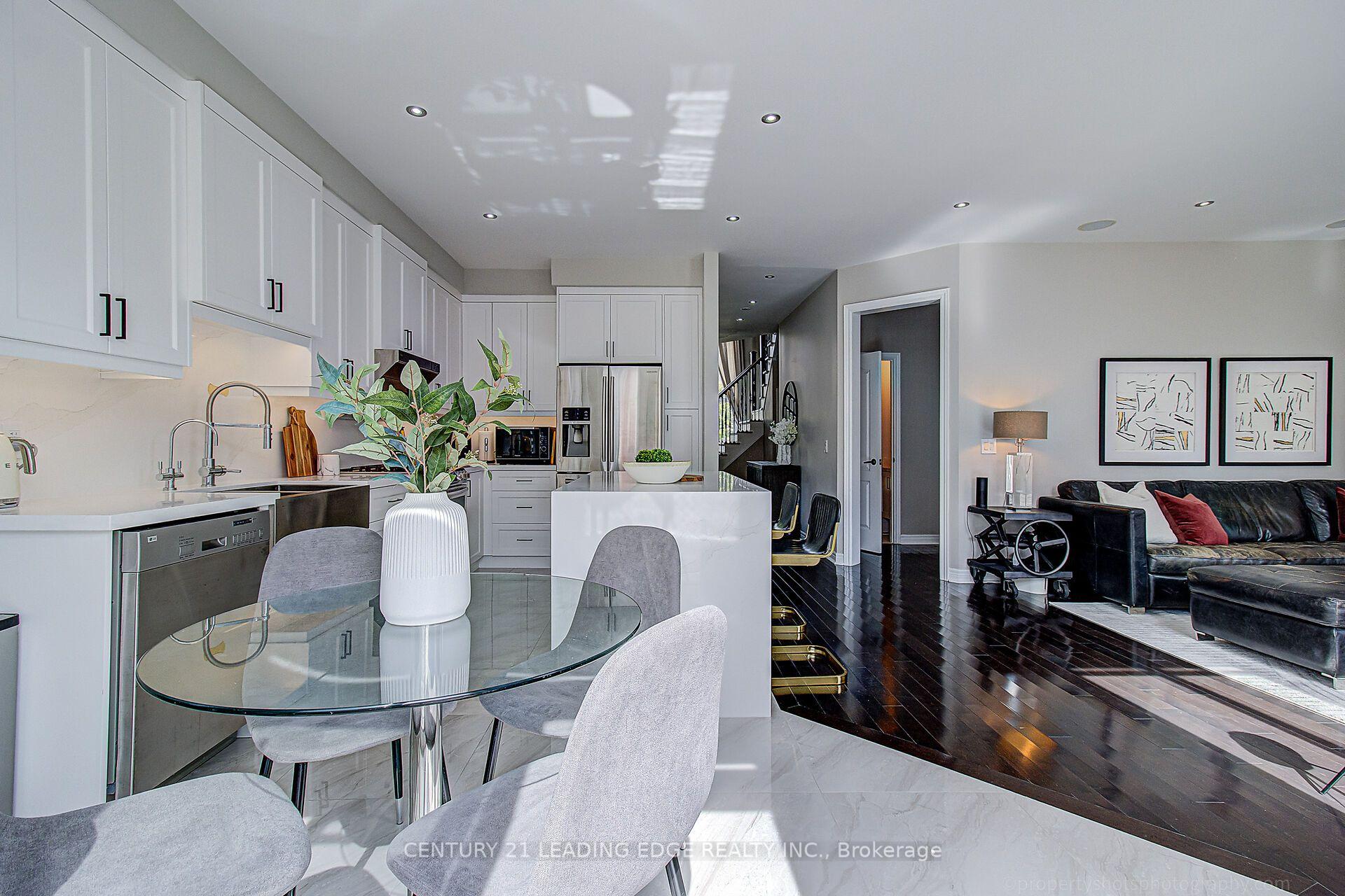 Photo 18 of 9 Florelle Drive, Markham, Wismer — HOMEH