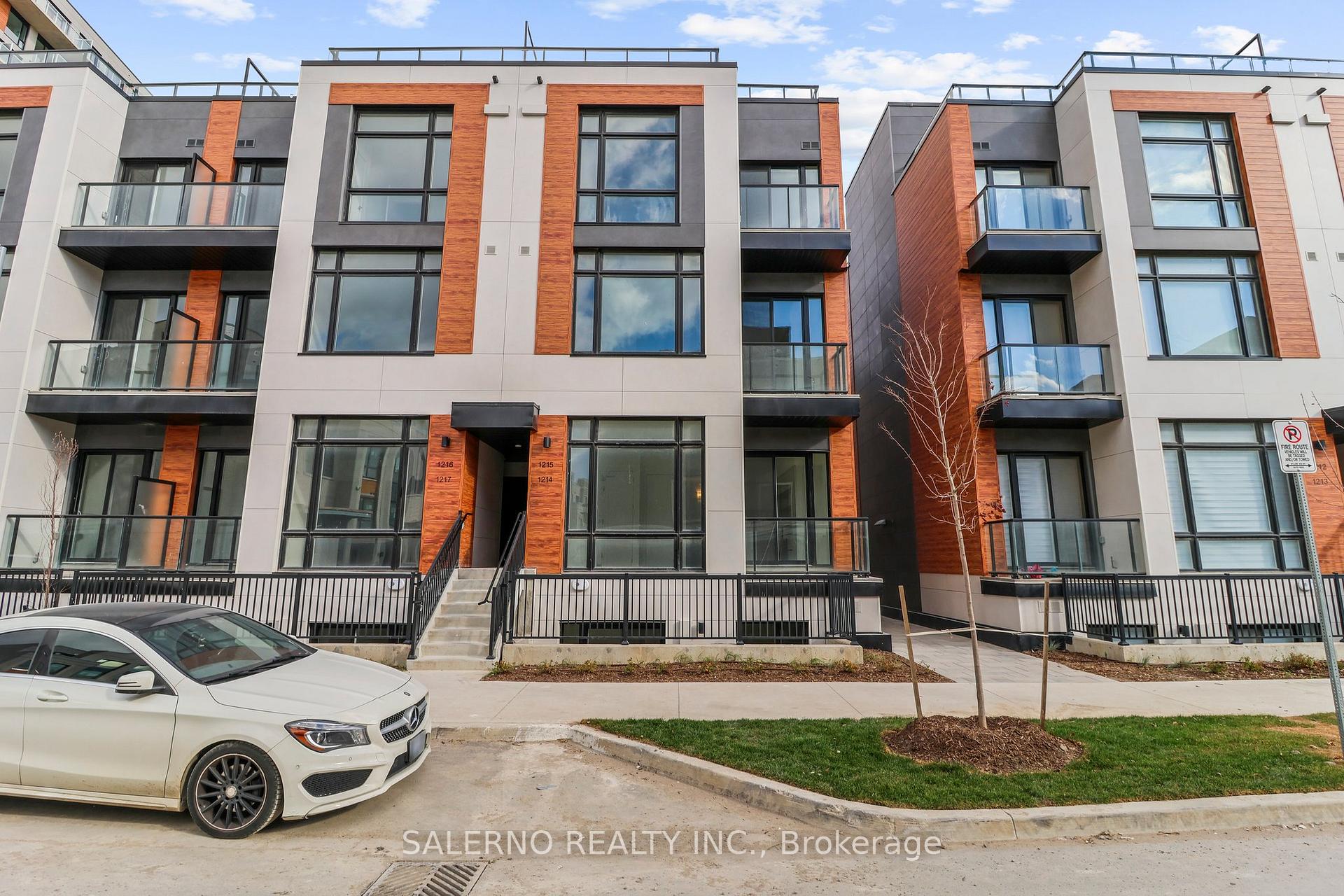 Front of Unit 1214, 8 David Eyer Road