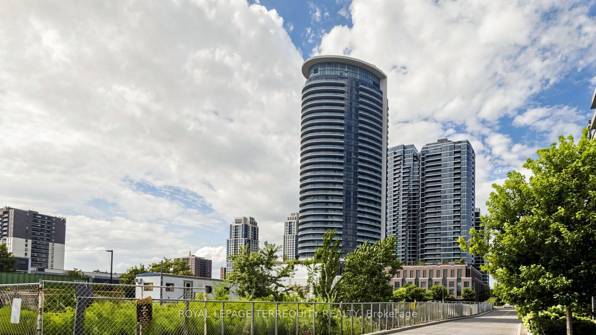 Photo 4 of Unit 1410, 30 Gibbs Road, Etobicoke, Islington-City Centre West — HOMEH