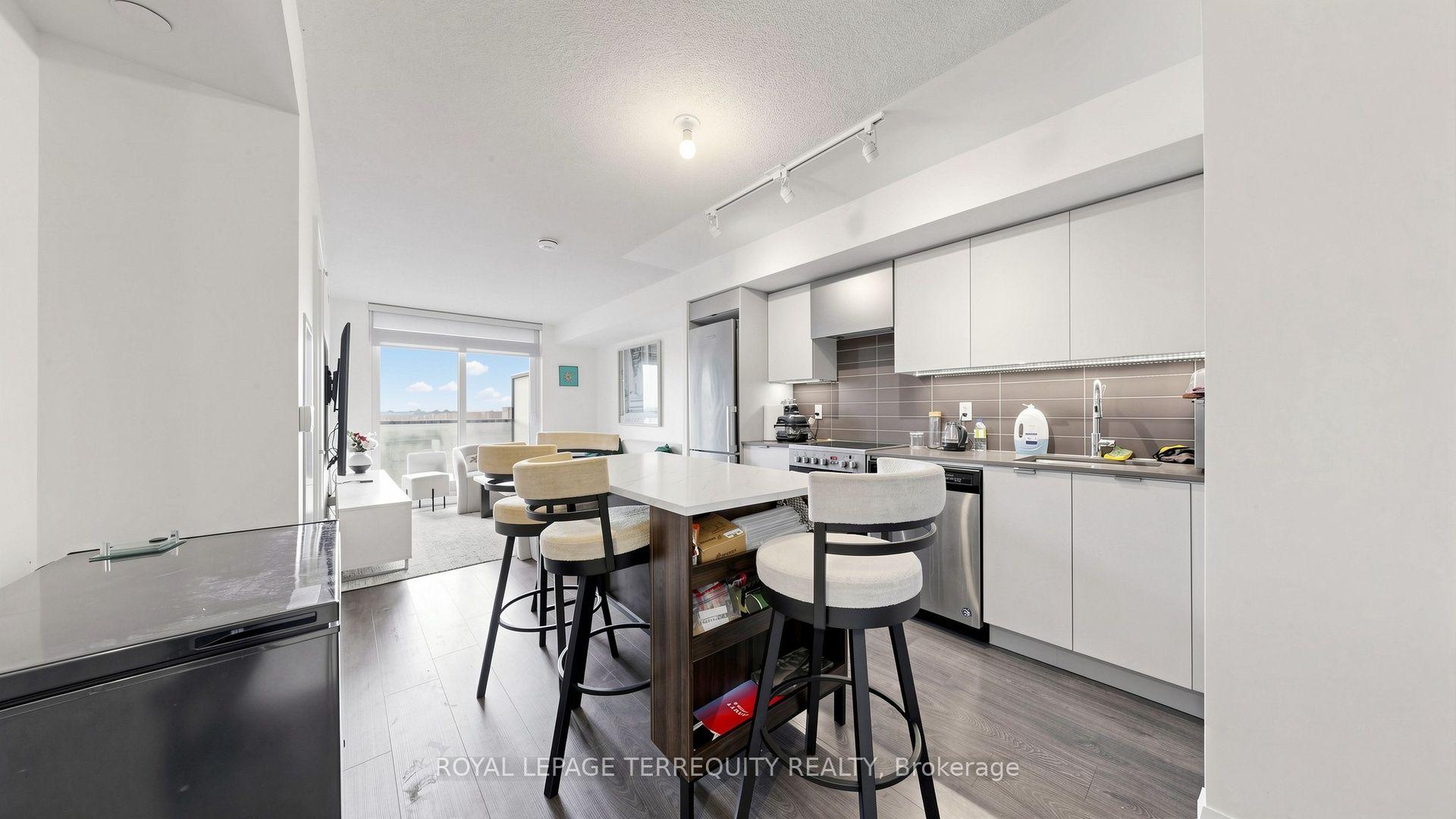 Photo 21 of Unit 1410, 30 Gibbs Road, Etobicoke, Islington-City Centre West — HOMEH
