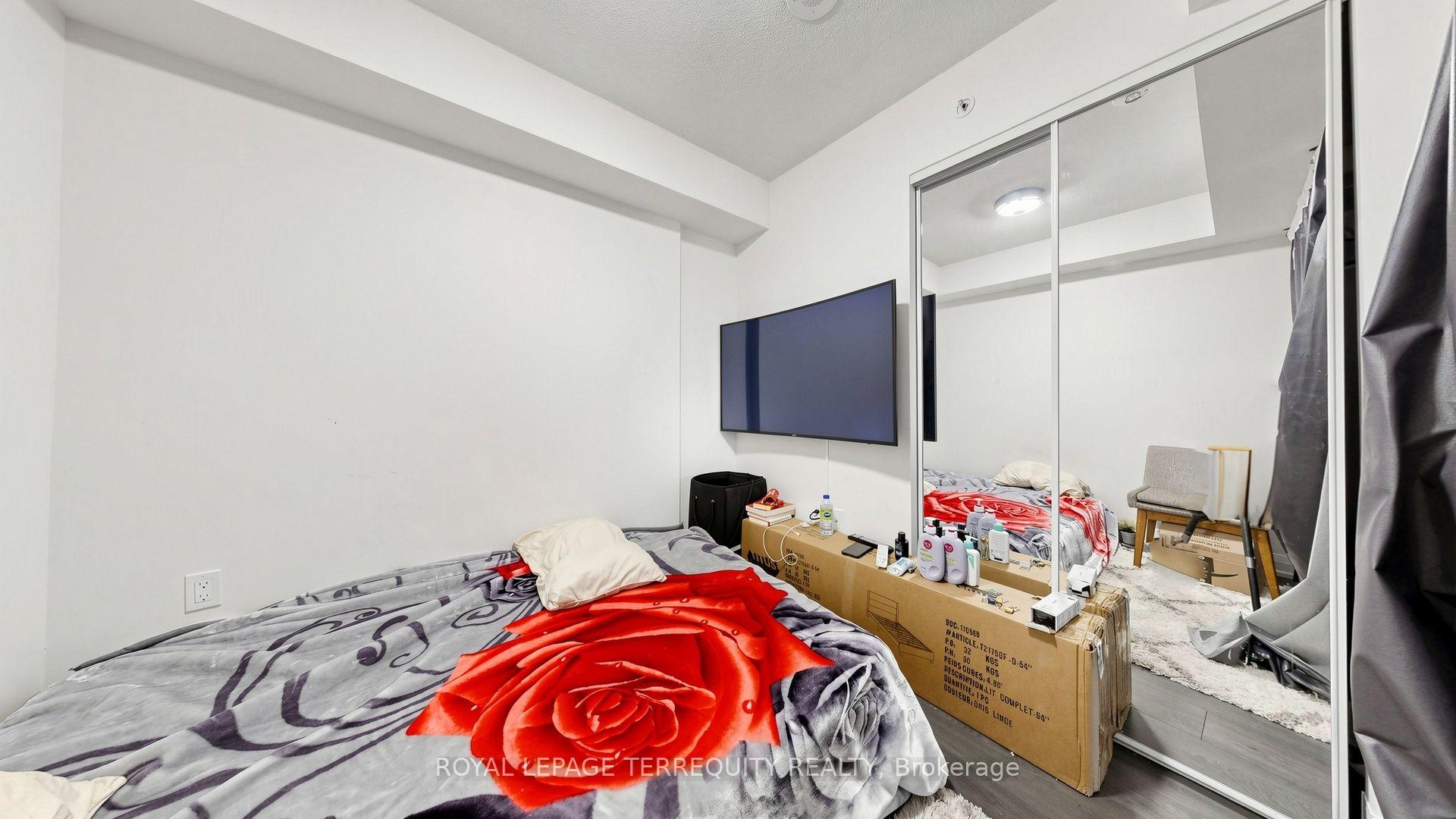 Photo 32 of Unit 1410, 30 Gibbs Road, Etobicoke, Islington-City Centre West — HOMEH