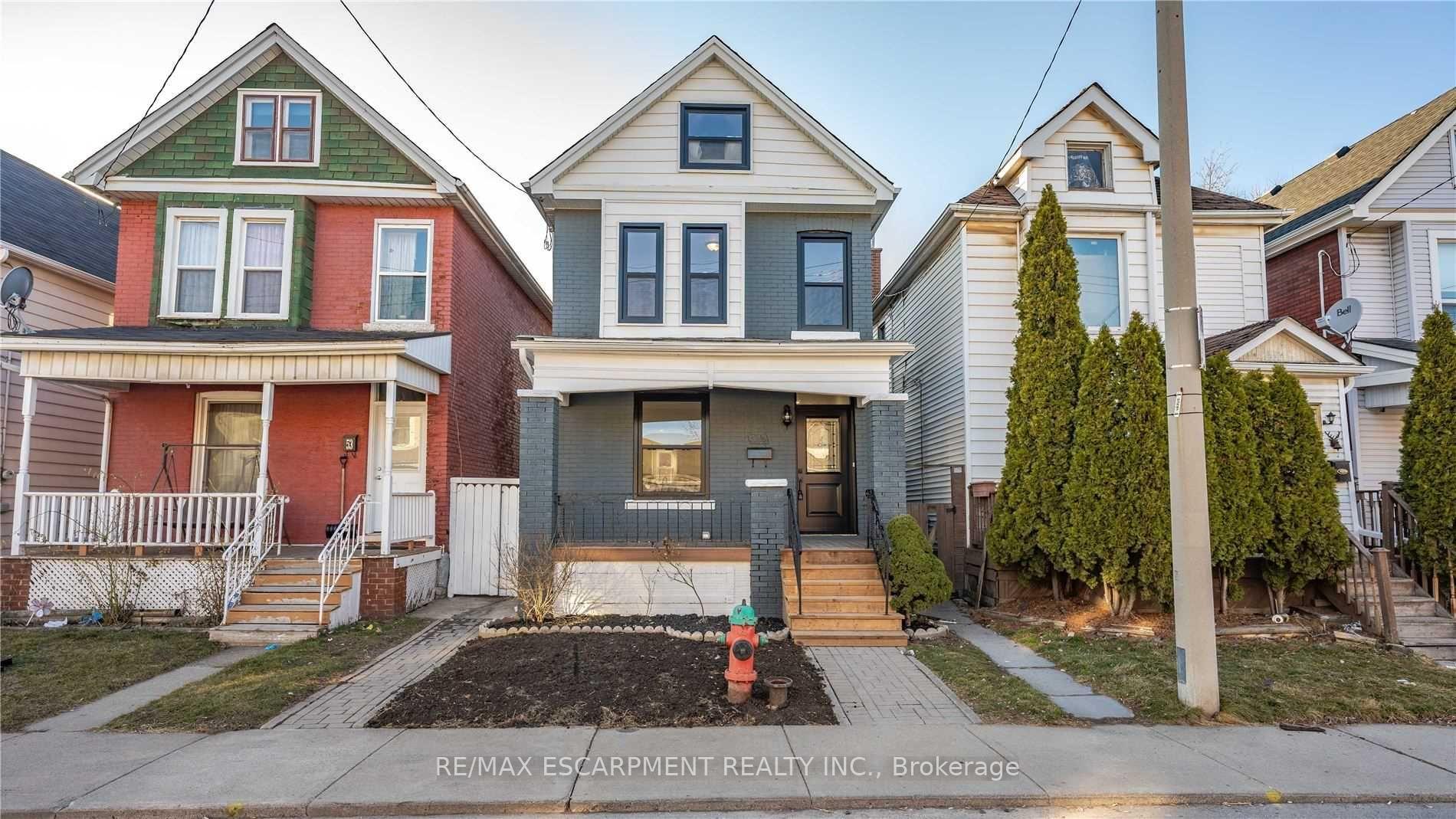 Photo of 53 1/2 Kinrade Avenue