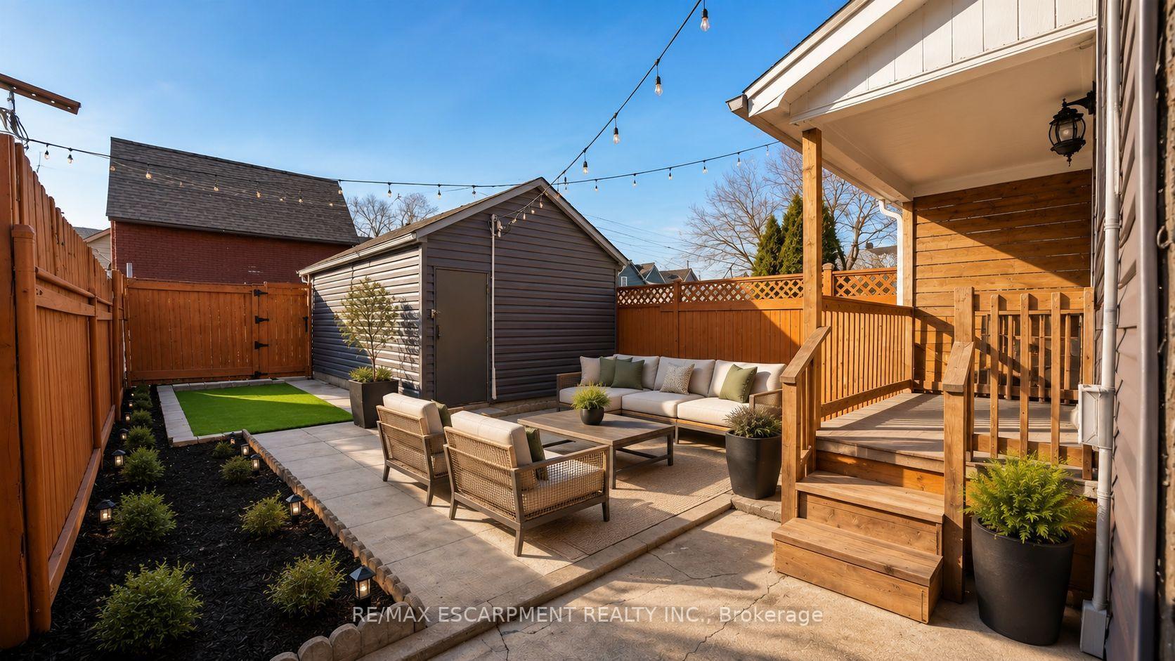 Photo 12 of 53 1/2 Kinrade Avenue, Hamilton, Gibson — HOMEH