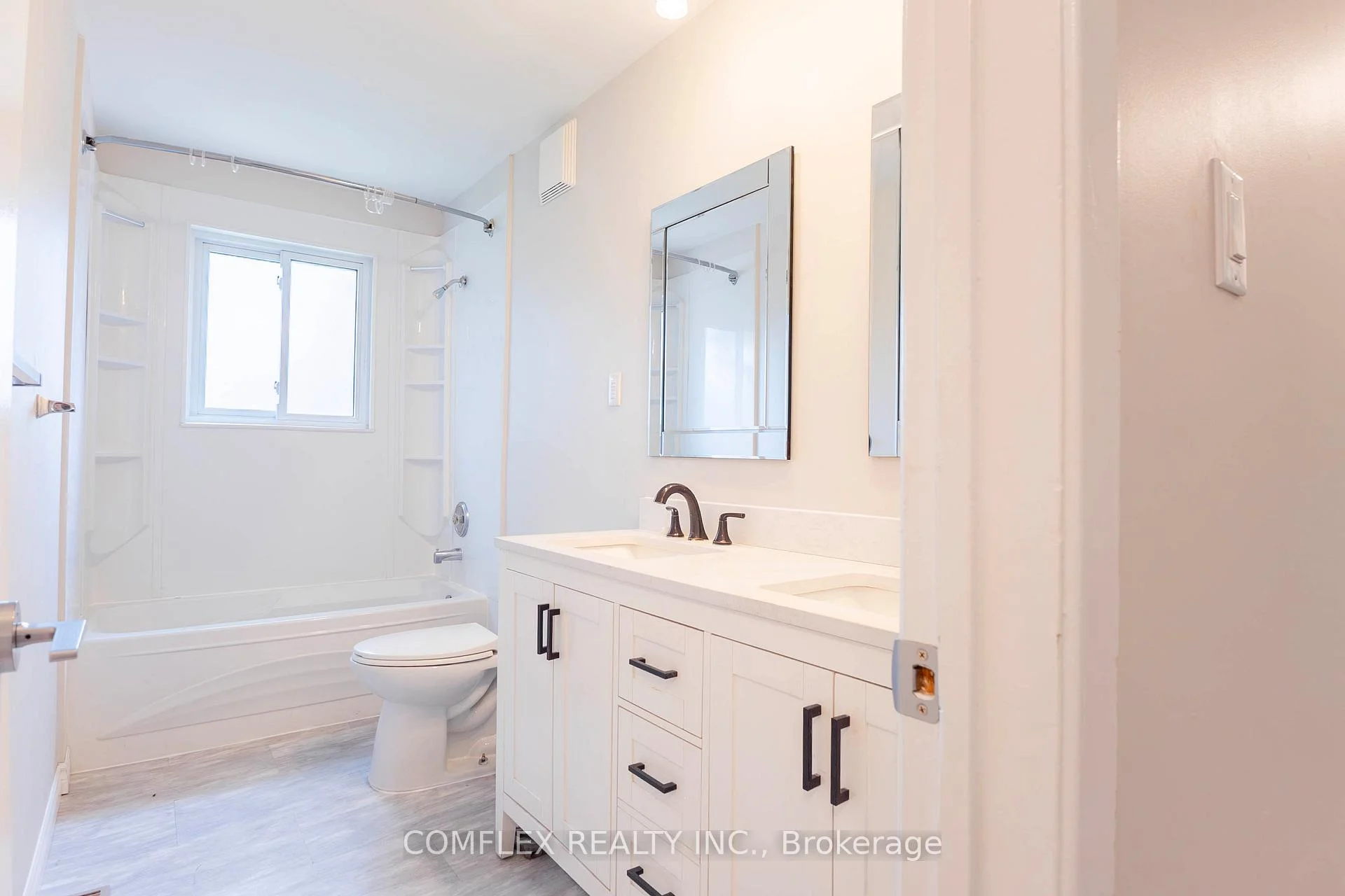 Photo 11 of 2651 Marsdale Drive, Peterborough, Ashburnham Ward 4 — HOMEH