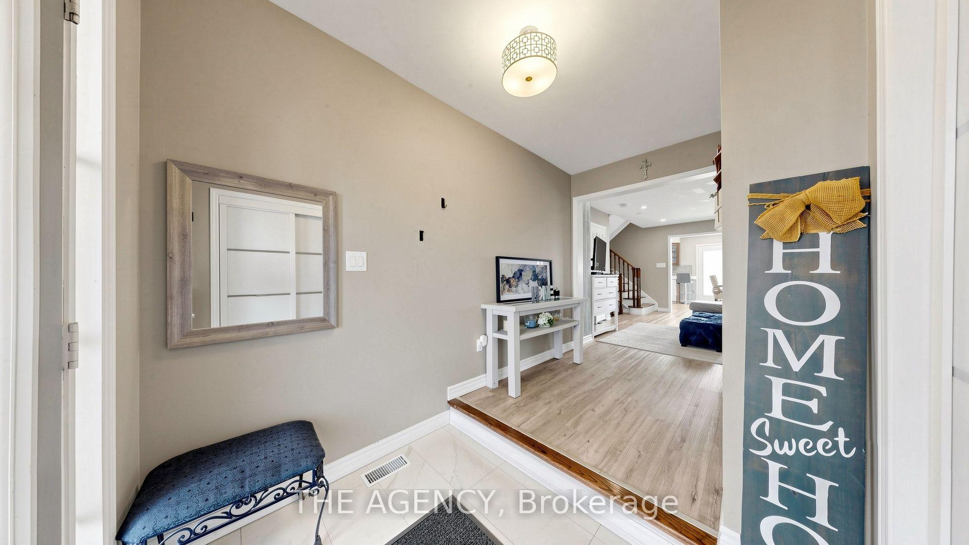 Photo 5 of 36 Keystar Court, Vaughan, Vellore Village — HOMEH