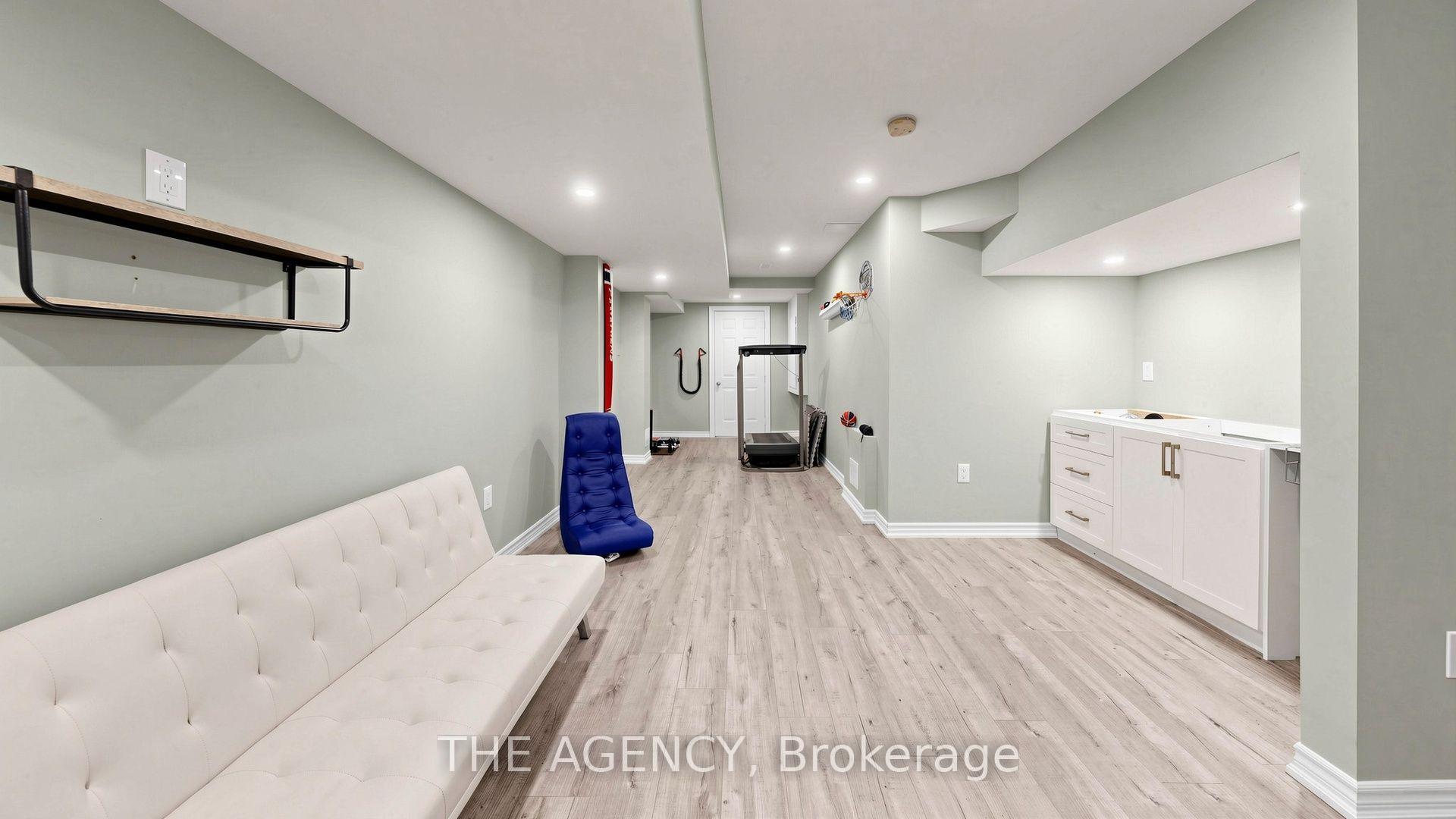 Photo 26 of 36 Keystar Court, Vaughan, Vellore Village — HOMEH