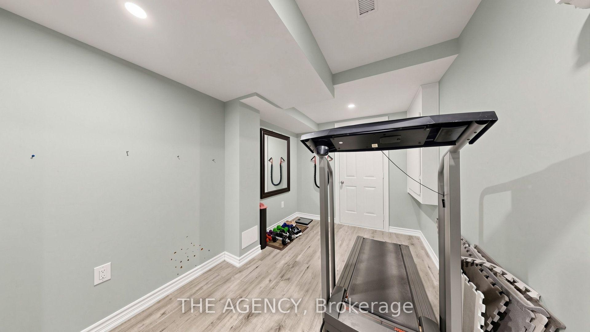 Photo 30 of 36 Keystar Court, Vaughan, Vellore Village — HOMEH