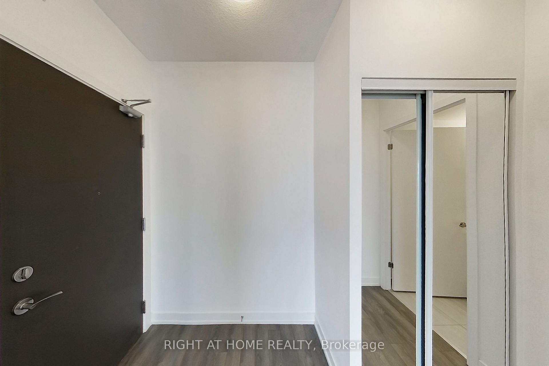 Photo 4 of Unit 1208, 550 North Service Road, Grimsby, Grimsby Beach — HOMEH