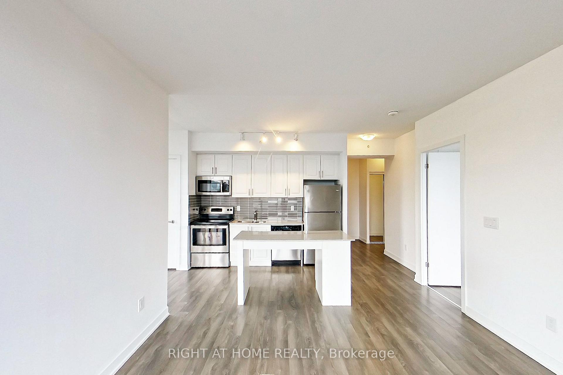 Photo 10 of Unit 1208, 550 North Service Road, Grimsby, Grimsby Beach — HOMEH