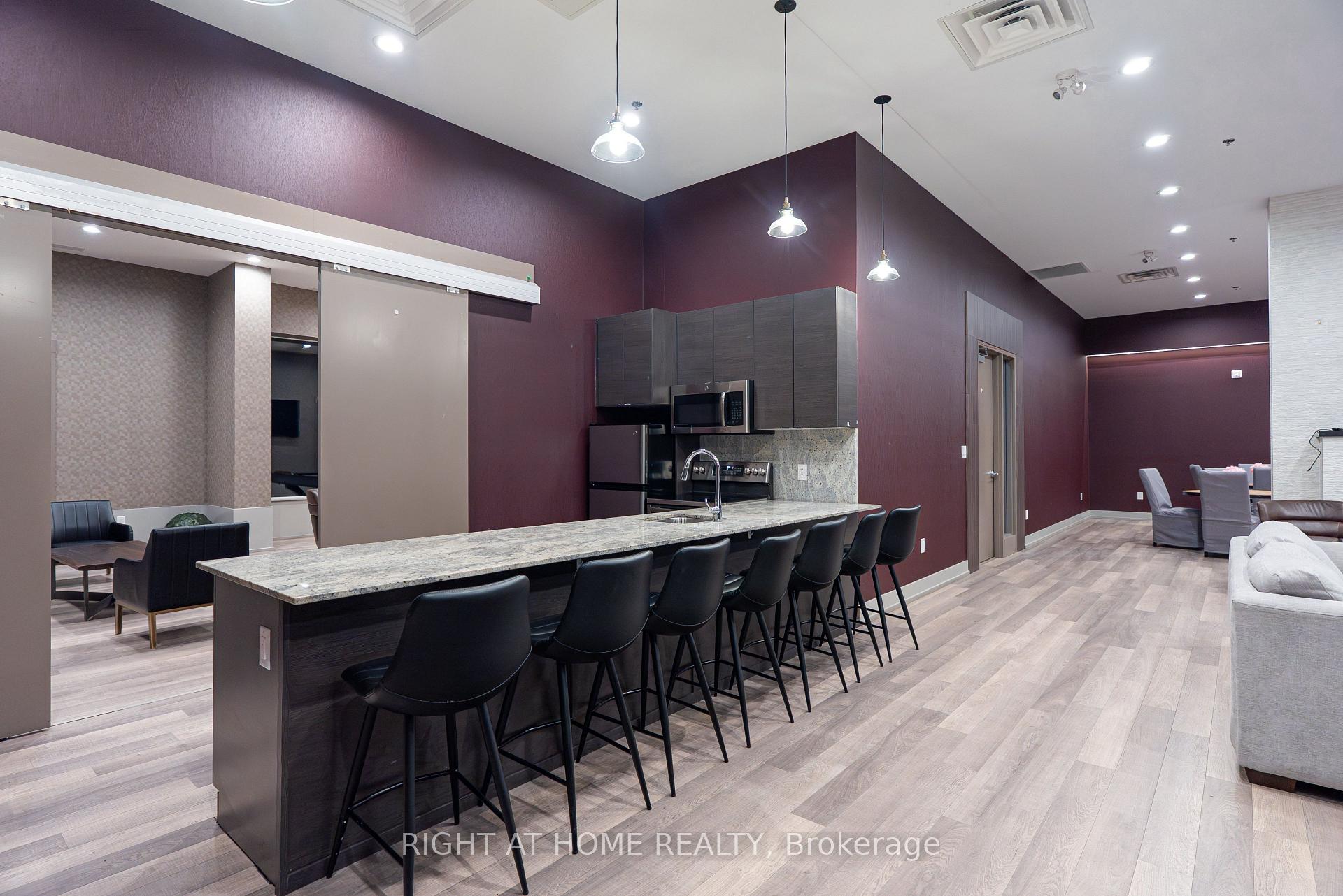 Photo 26 of Unit 1208, 550 North Service Road, Grimsby, Grimsby Beach — HOMEH