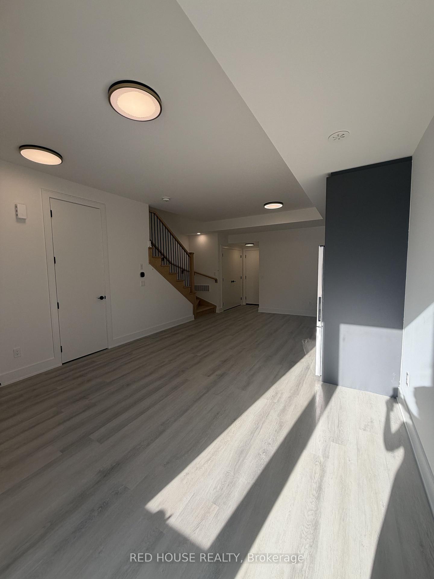 Photo 4 of 234 Ellis Avenue, St. Catharines, Oakdale — HOMEH