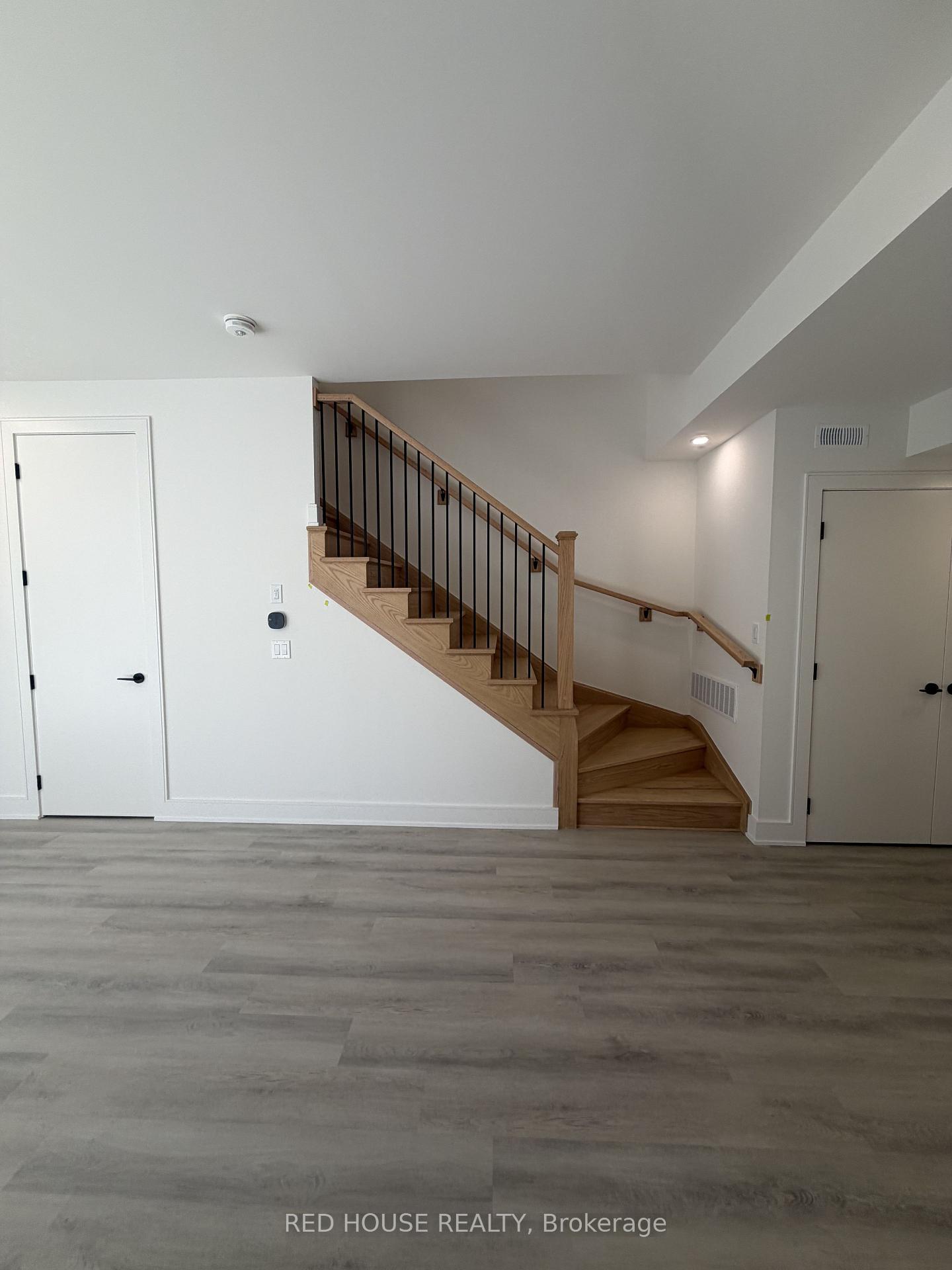 Photo 7 of 234 Ellis Avenue, St. Catharines, Oakdale — HOMEH
