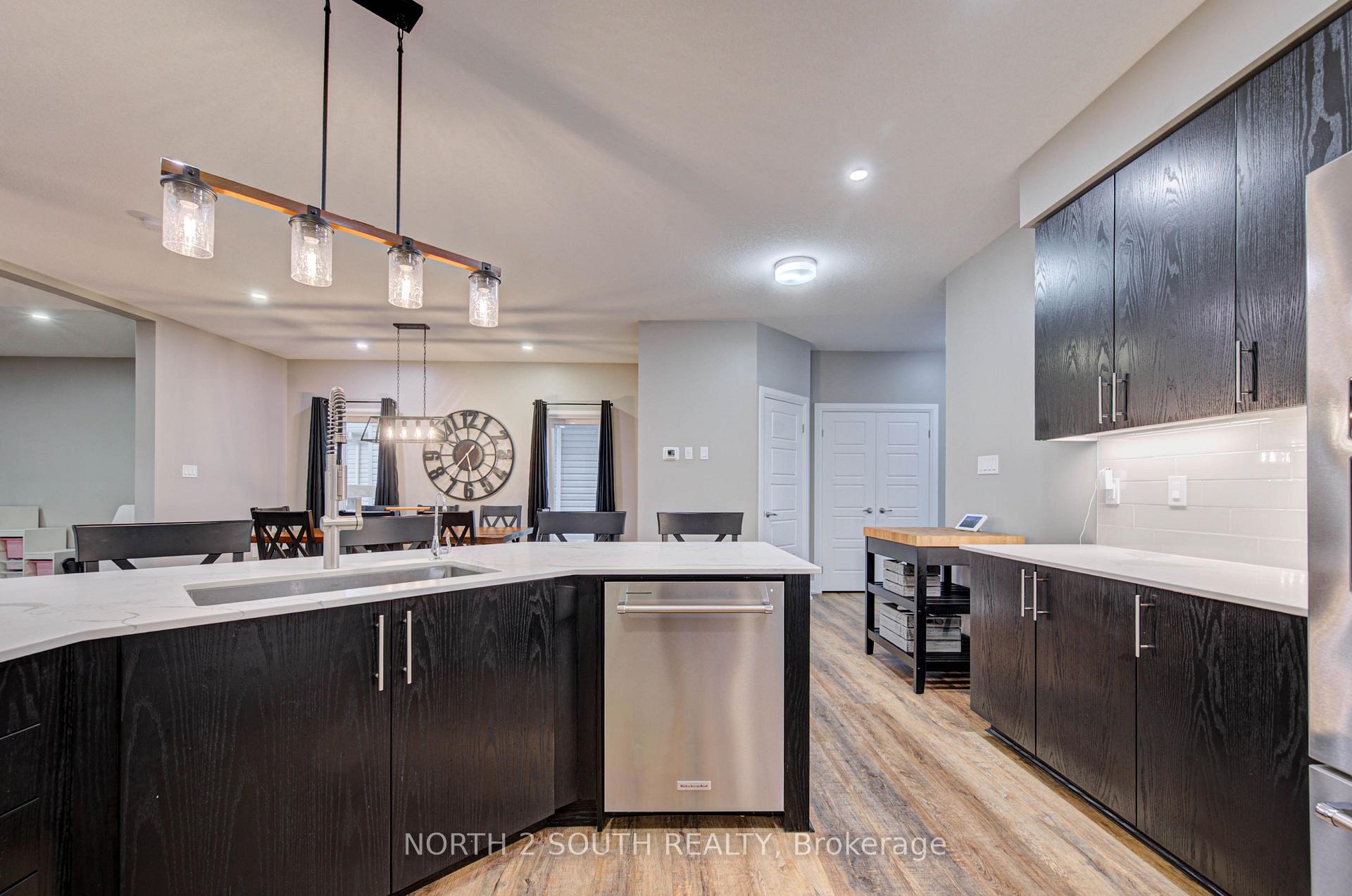 Photo 8 of 11 Oldham Avenue, Brant, Paris — HOMEH