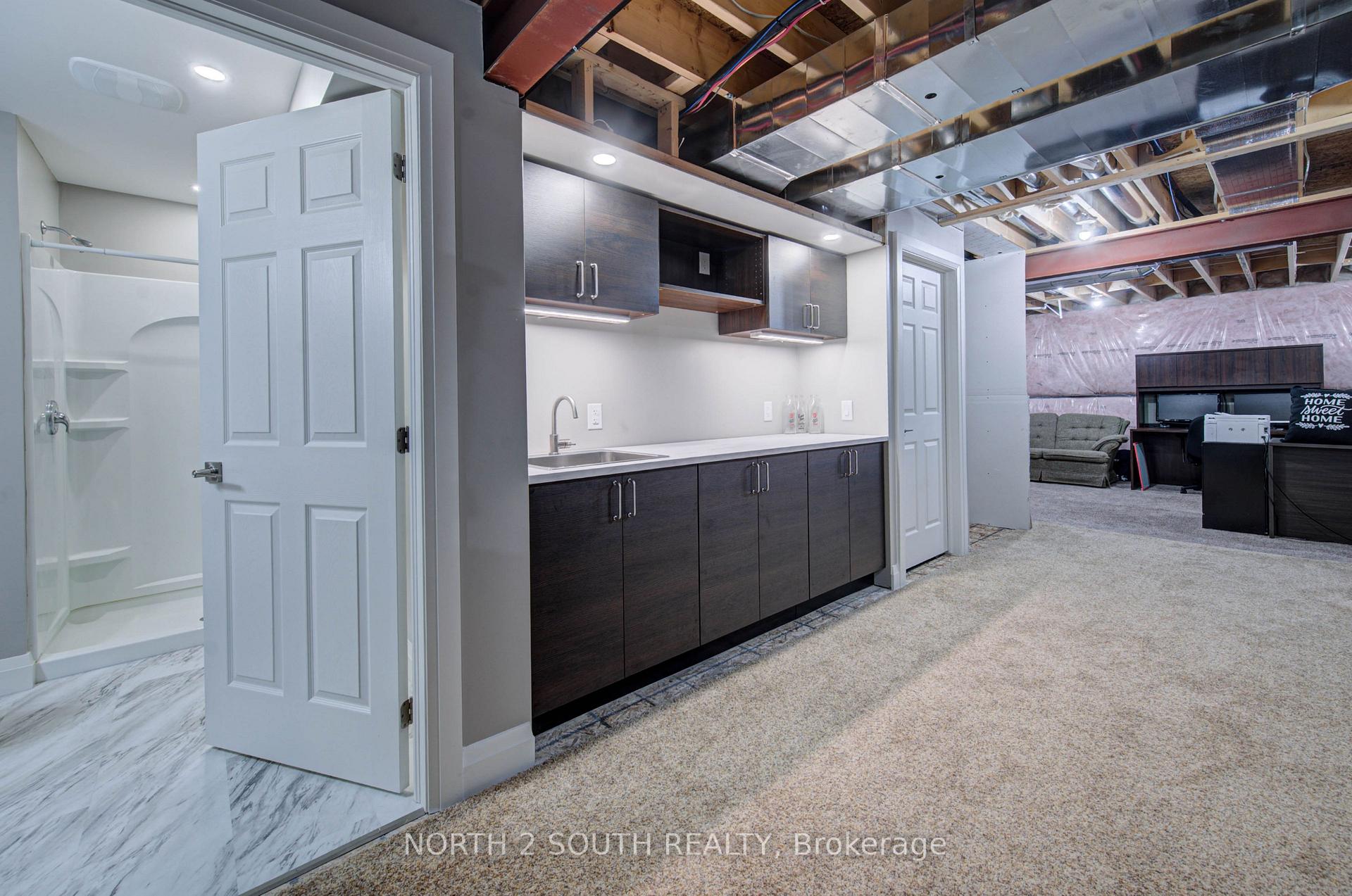 Photo 47 of 11 Oldham Avenue, Brant, Paris — HOMEH