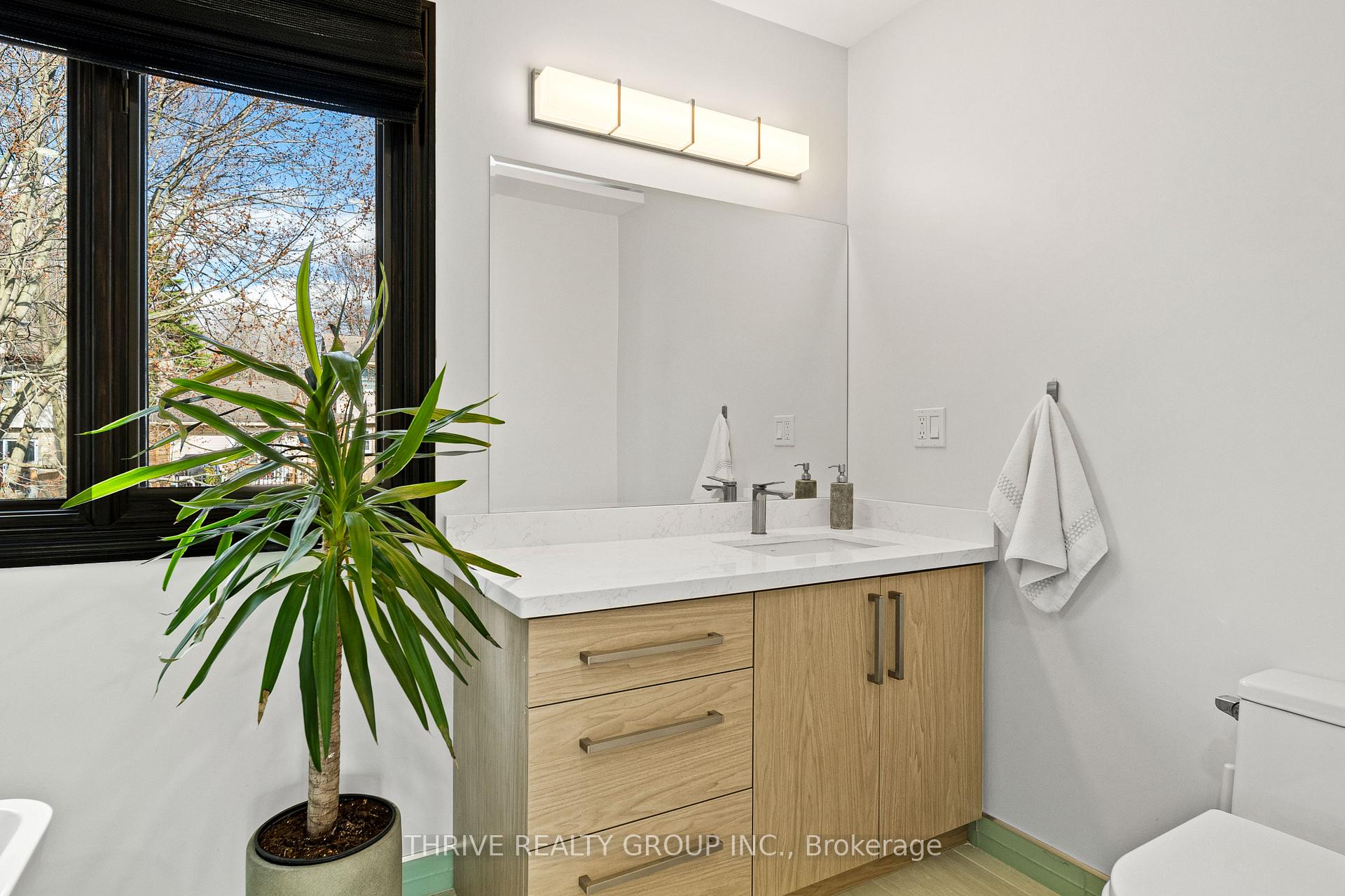 Photo 32 of 241 Andover Drive, London, South O — HOMEH