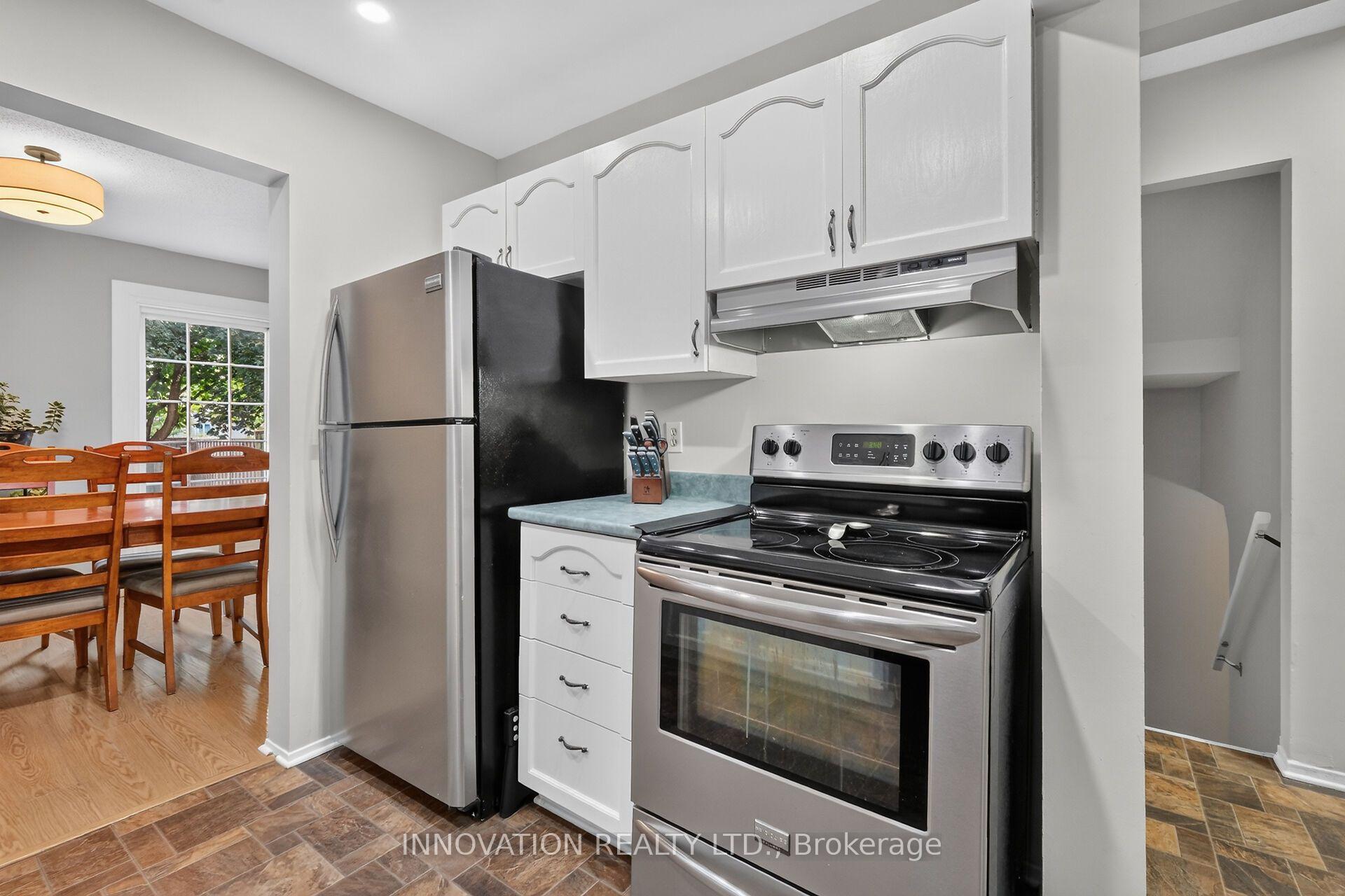 Photo 7 of 6429 Timothy Court, Ottawa, Convent Glen North — HOMEH