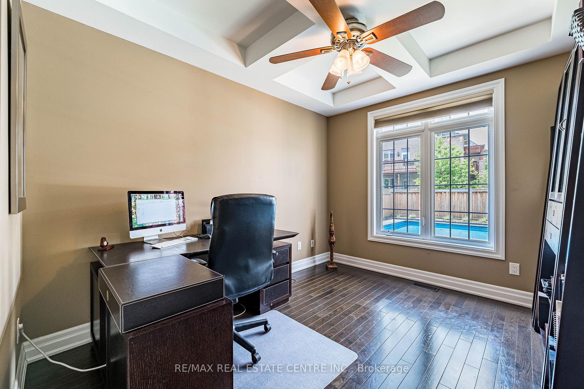 Photo 5 of 40 Cachet Court, Brampton, Credit Valley — HOMEH