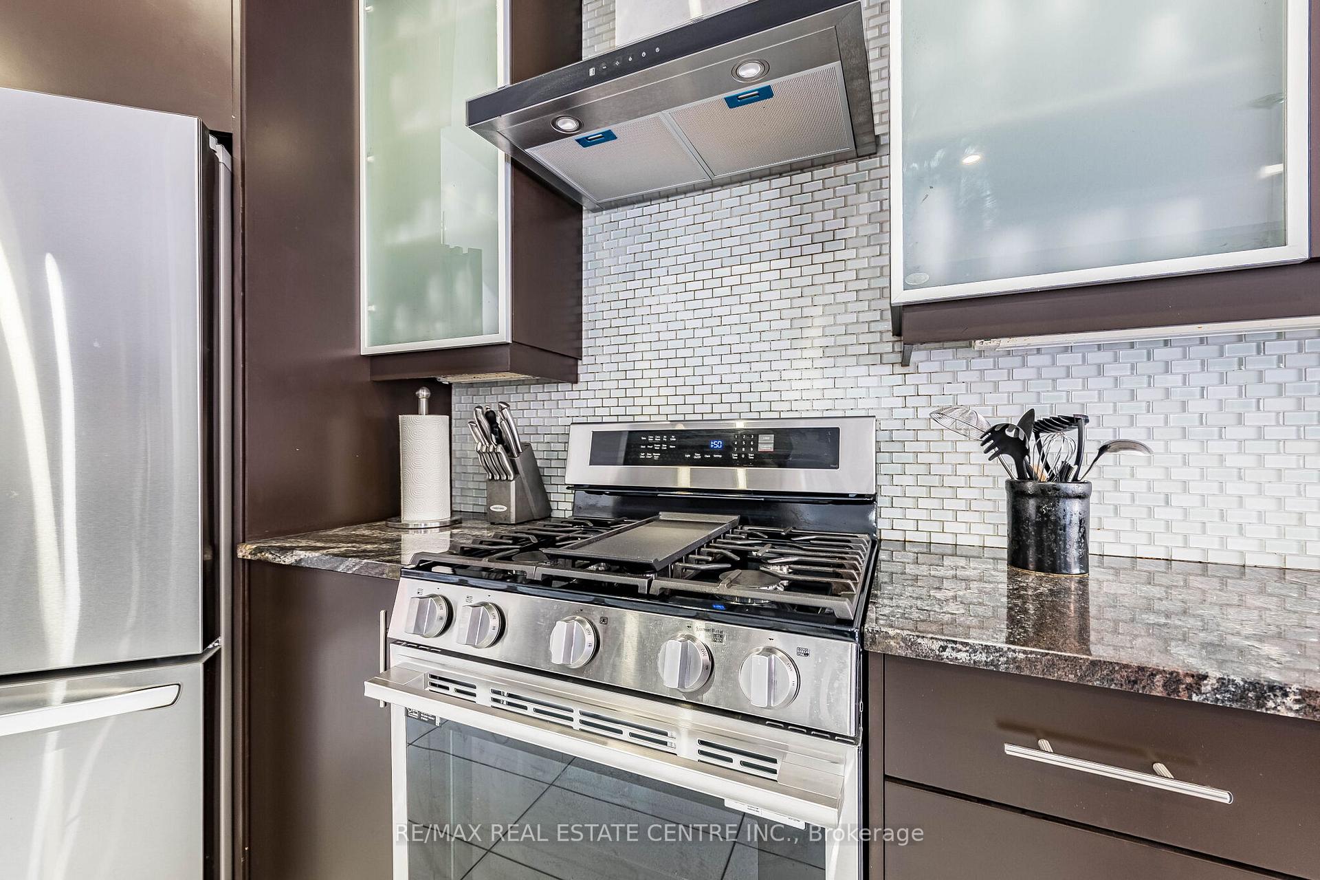 Photo 18 of 40 Cachet Court, Brampton, Credit Valley — HOMEH