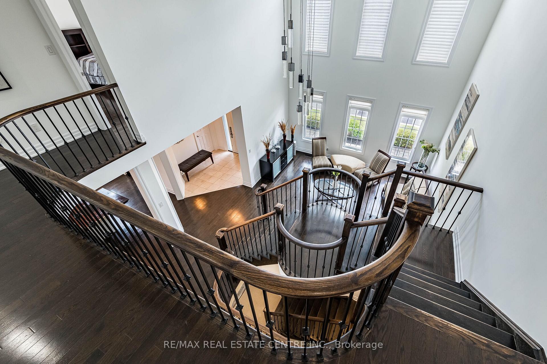 Photo 24 of 40 Cachet Court, Brampton, Credit Valley — HOMEH