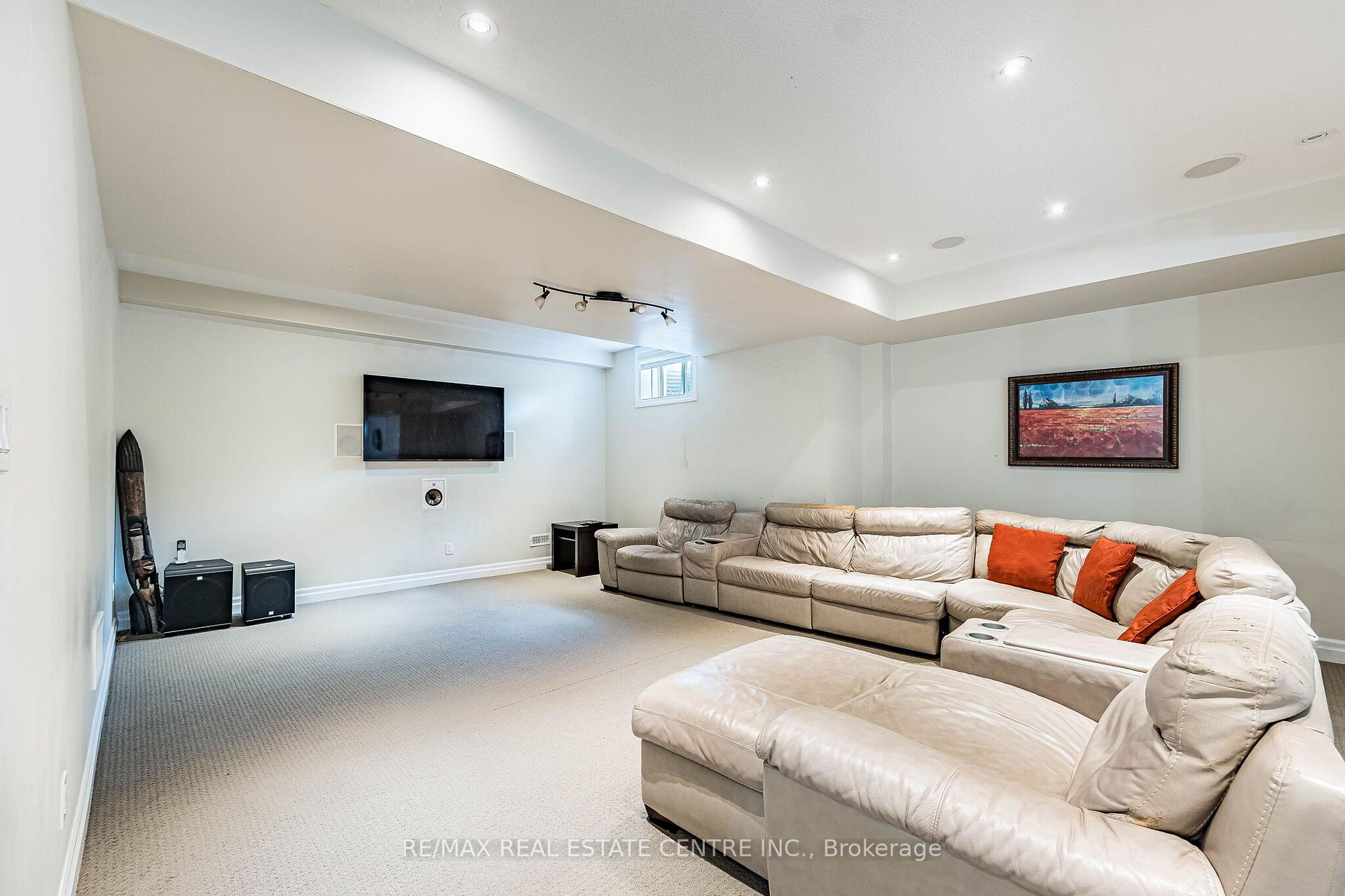 Photo 38 of 40 Cachet Court, Brampton, Credit Valley — HOMEH