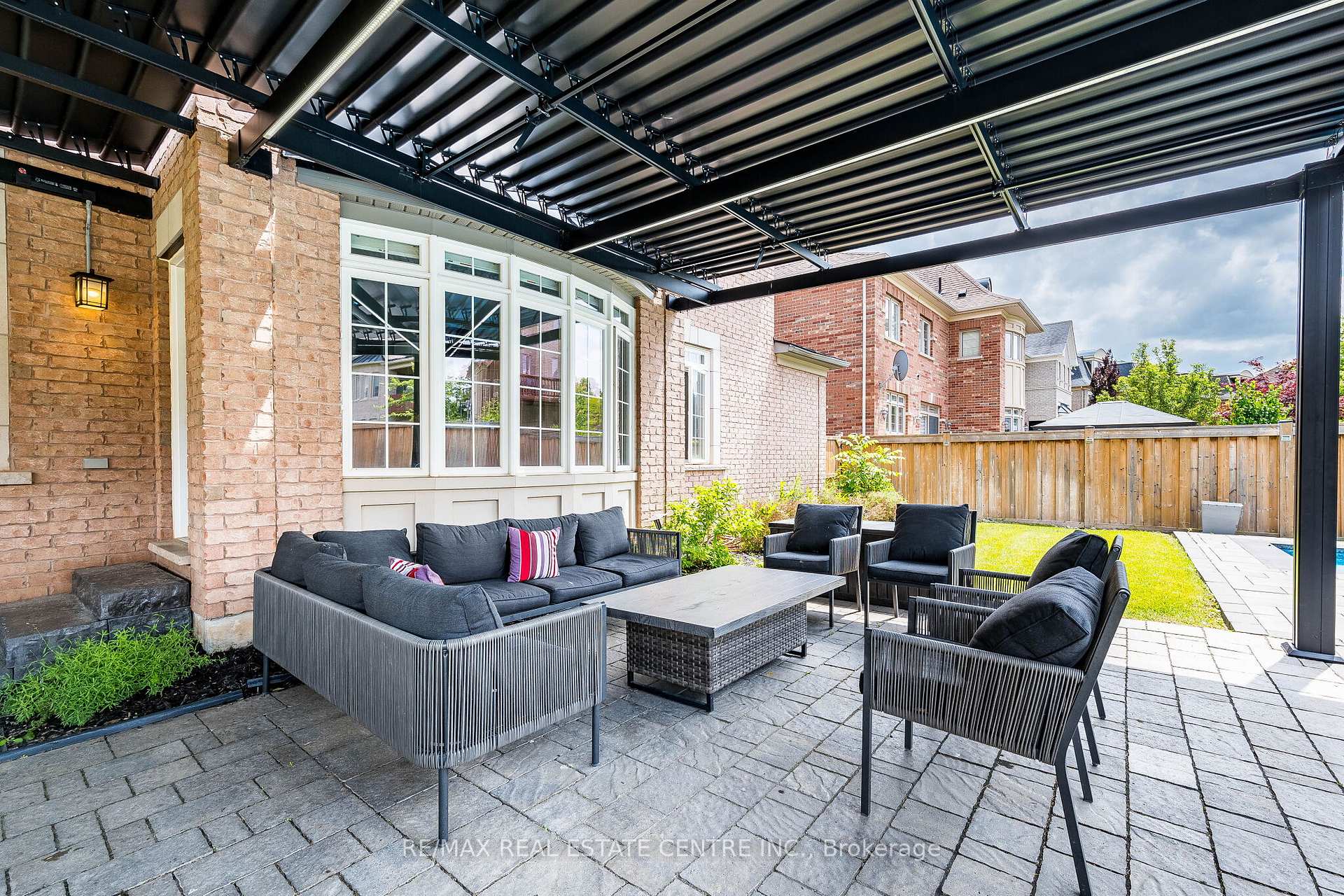Photo 43 of 40 Cachet Court, Brampton, Credit Valley — HOMEH
