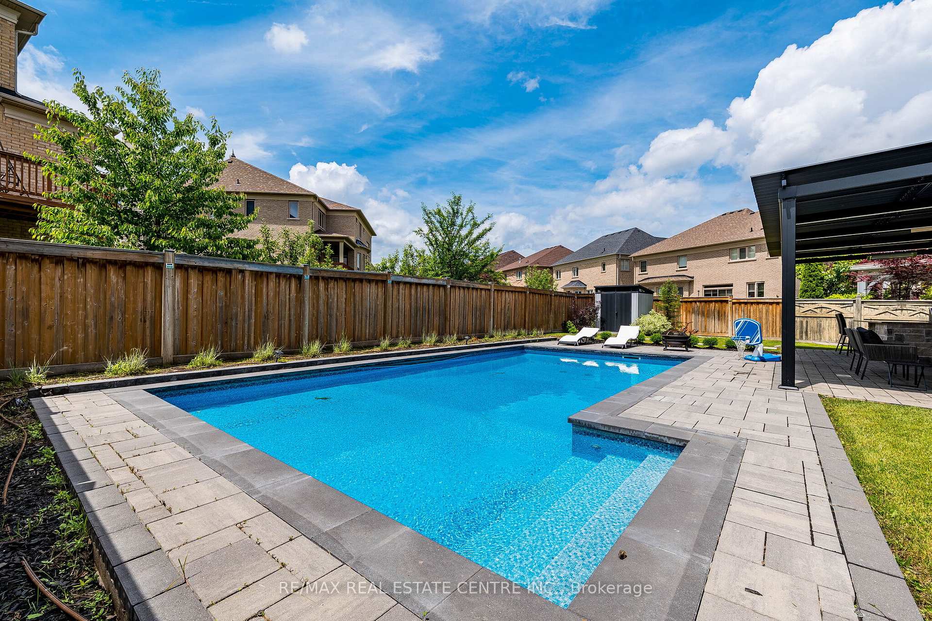 Photo 46 of 40 Cachet Court, Brampton, Credit Valley — HOMEH