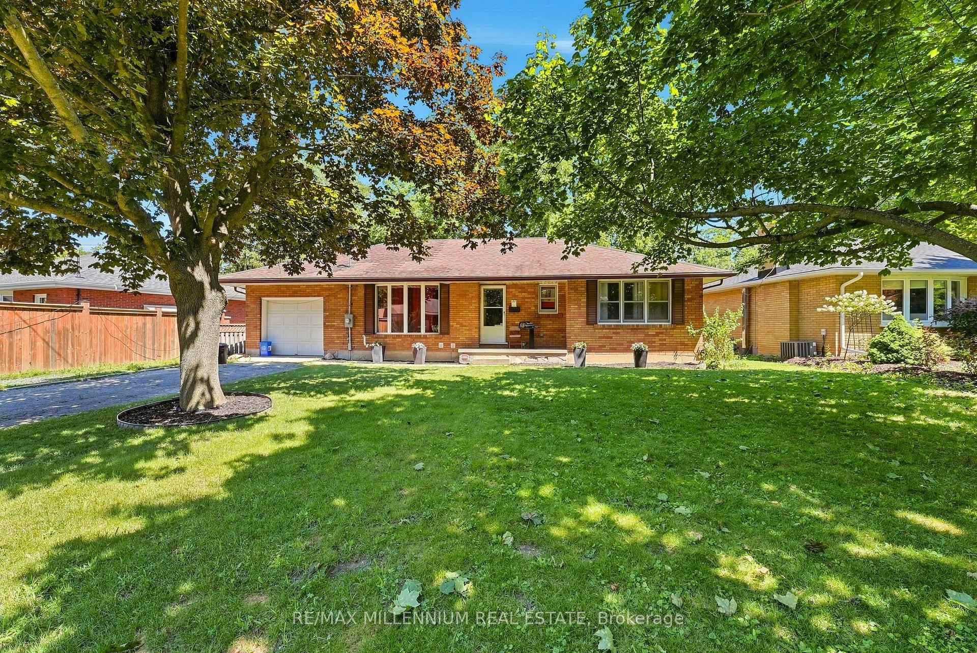 Photo 1 of 22 Montgomery Road, St. Thomas — HOMEH