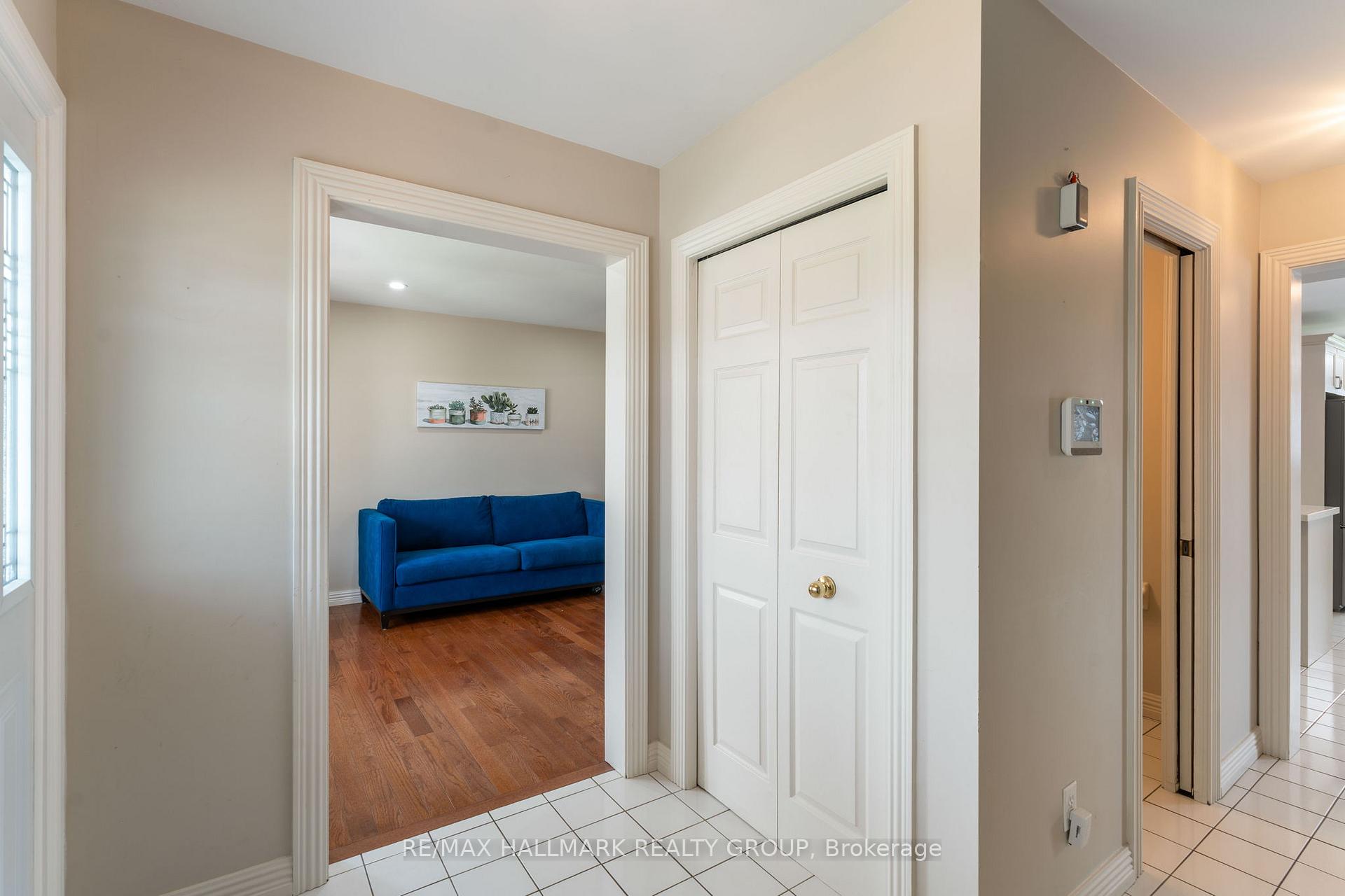 Photo 5 of 206 Beley Street, Brockville, Brockville — HOMEH