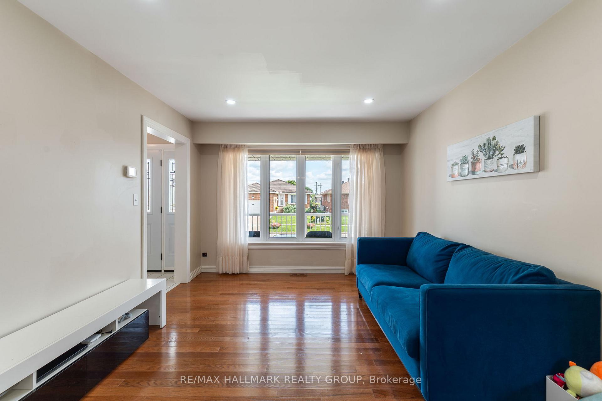 Photo 7 of 206 Beley Street, Brockville, Brockville — HOMEH