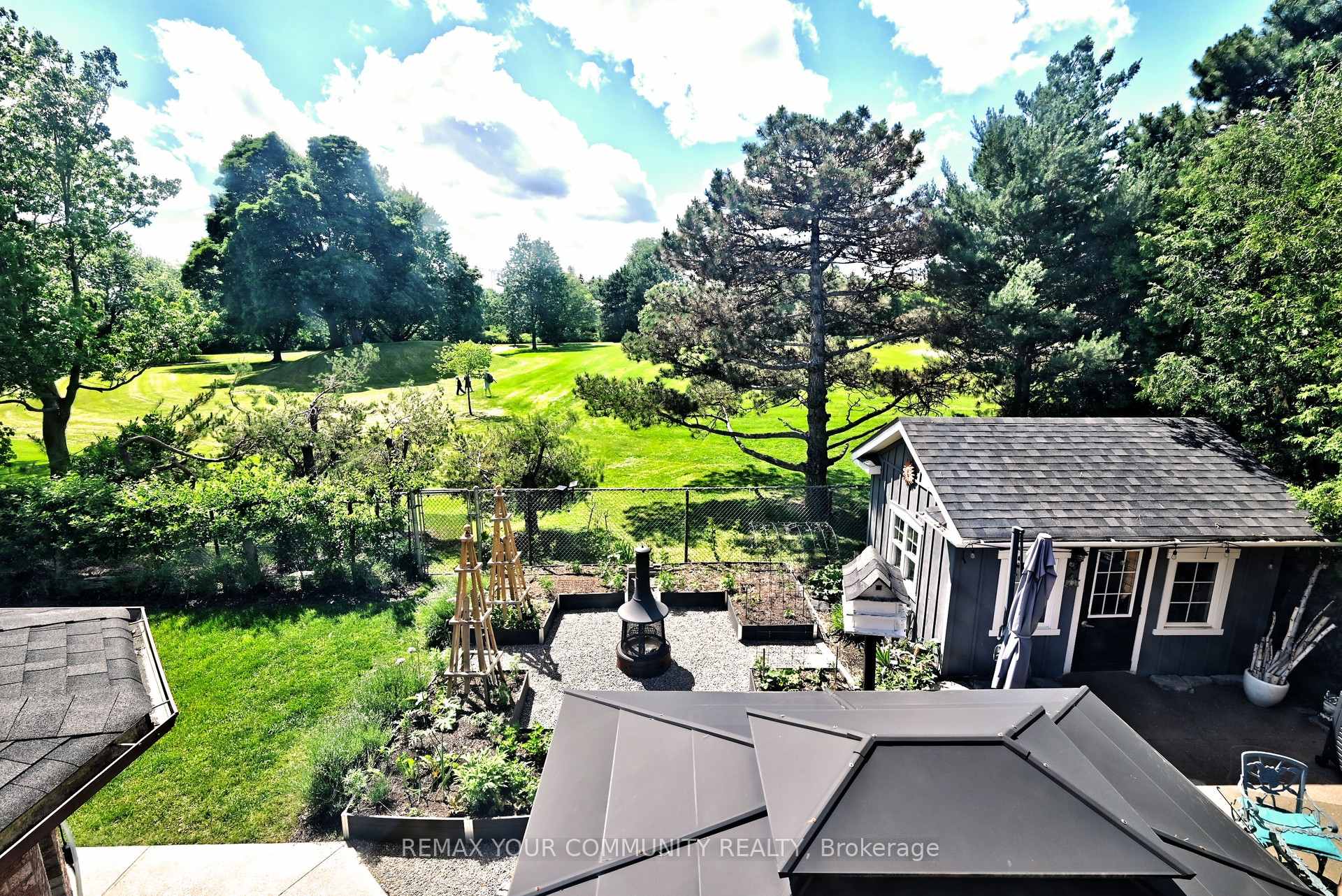 Photo 20 of 425 Easy Street, Richmond Hill, Mill Pond — HOMEH