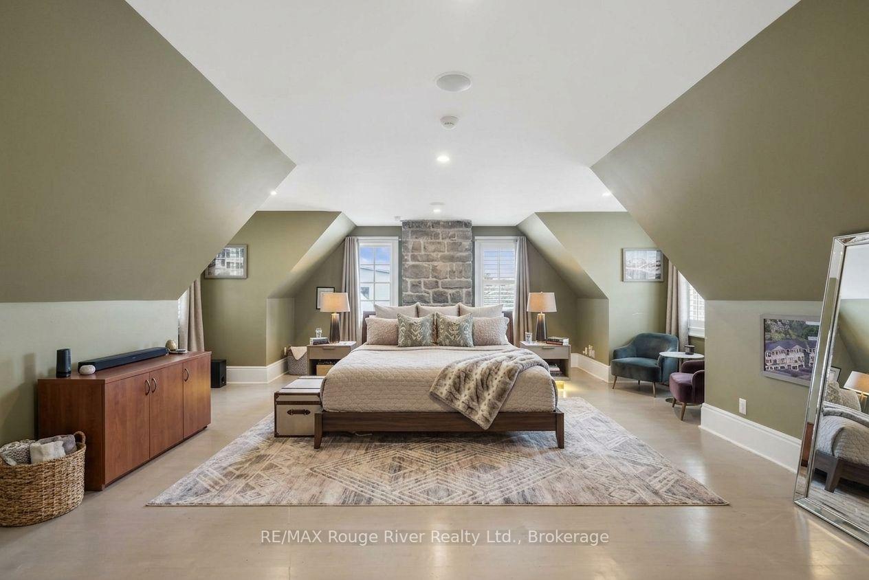 Photo 18 of 780 Garden Street, Whitby, Pringle Creek — HOMEH