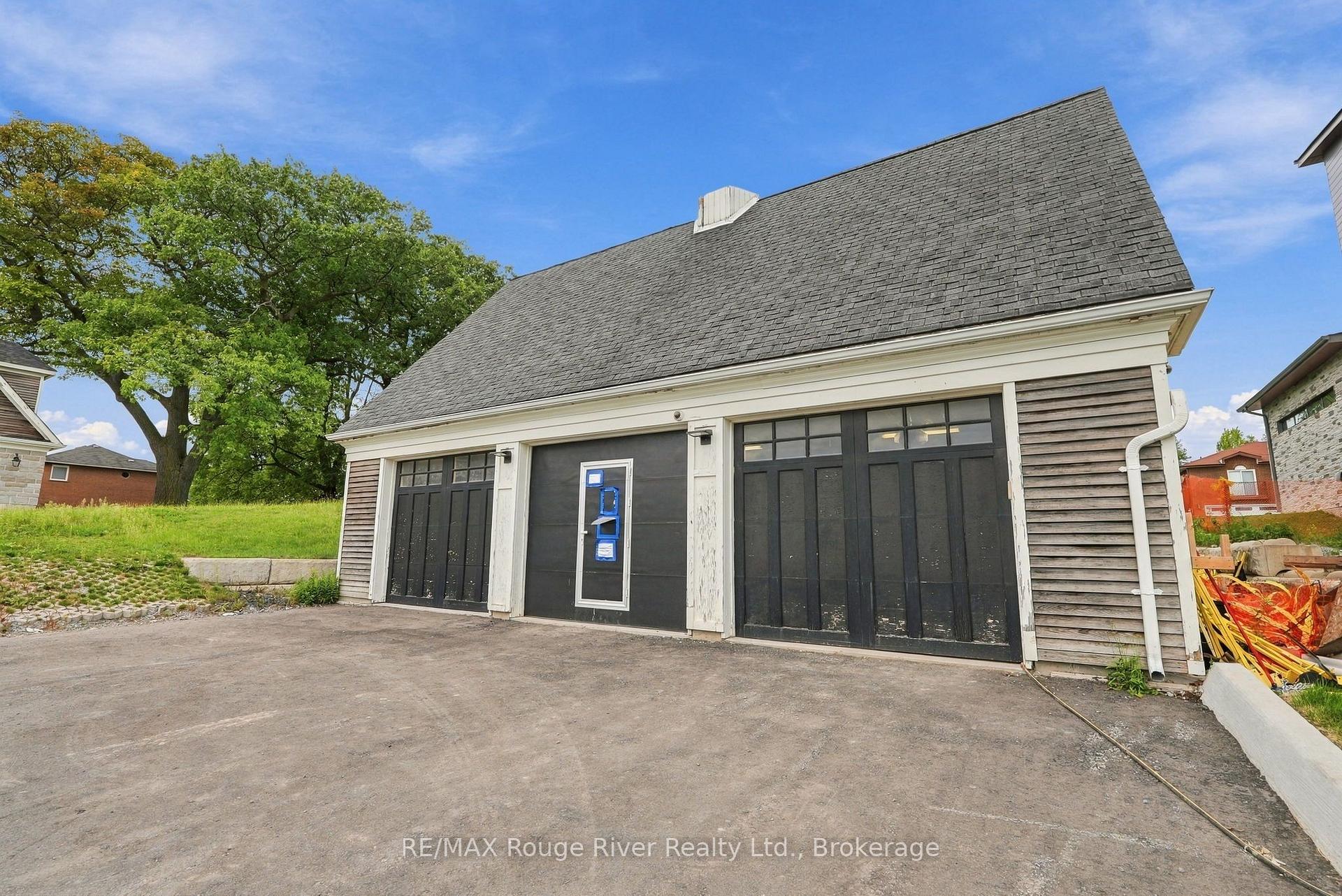Photo 27 of 780 Garden Street, Whitby, Pringle Creek — HOMEH