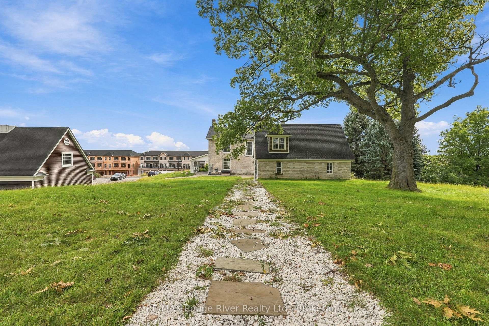Photo 30 of 780 Garden Street, Whitby, Pringle Creek — HOMEH