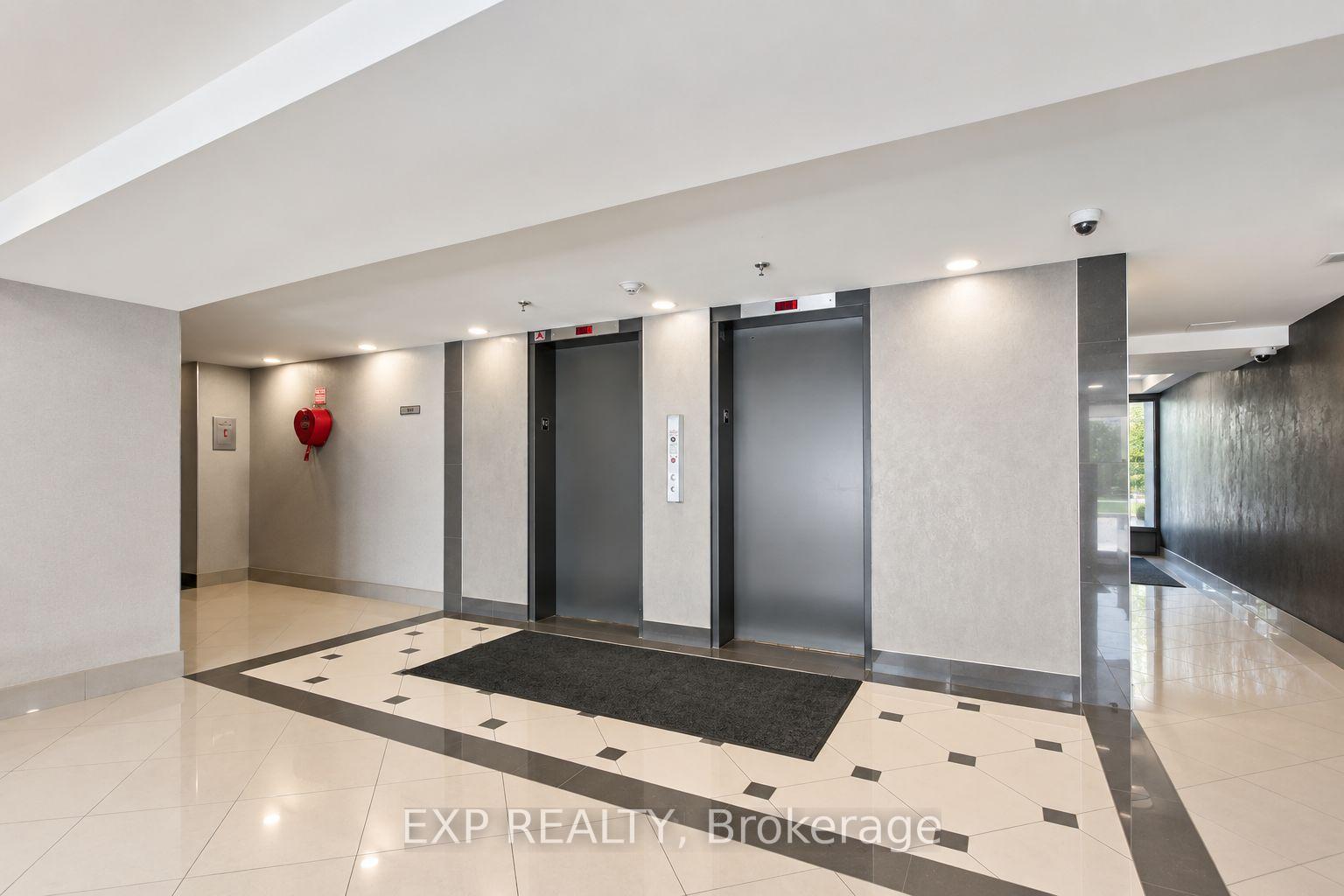 Photo 3 of Unit 105, 2301 Derry Road W, Mississauga, Meadowvale — HOMEH