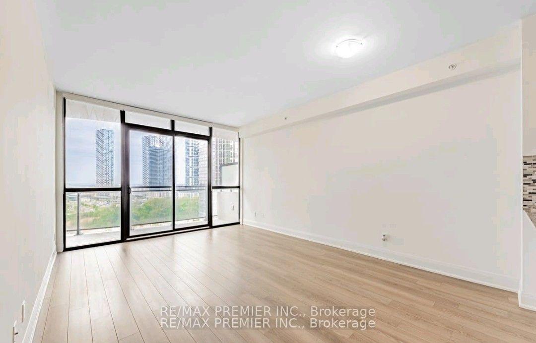 Photo 10 of Unit 1106, 2900 Highway 7 Road, Vaughan, Concord — HOMEH