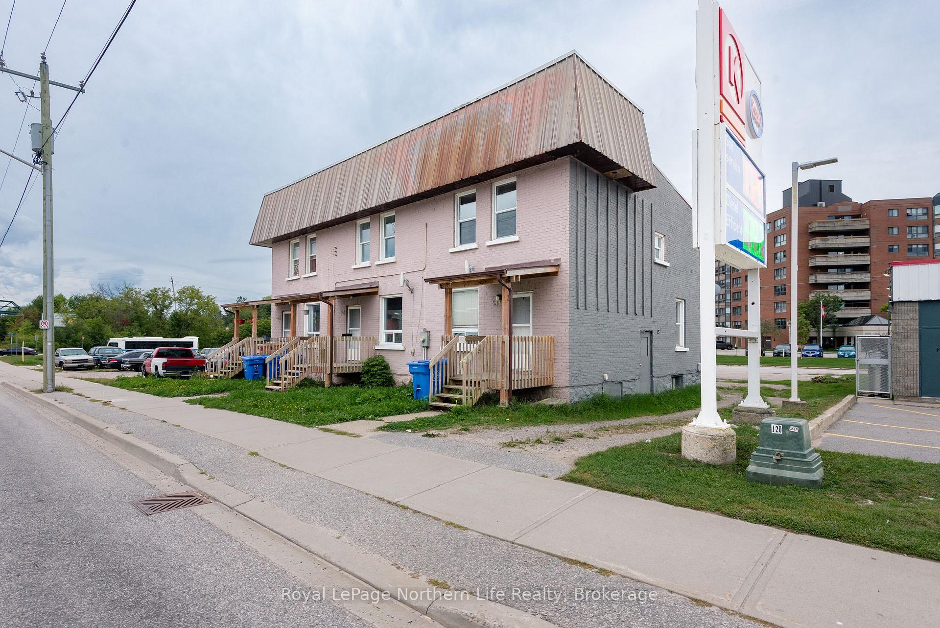 Photo 3 of 645 Main Street E, North Bay, Central — HOMEH