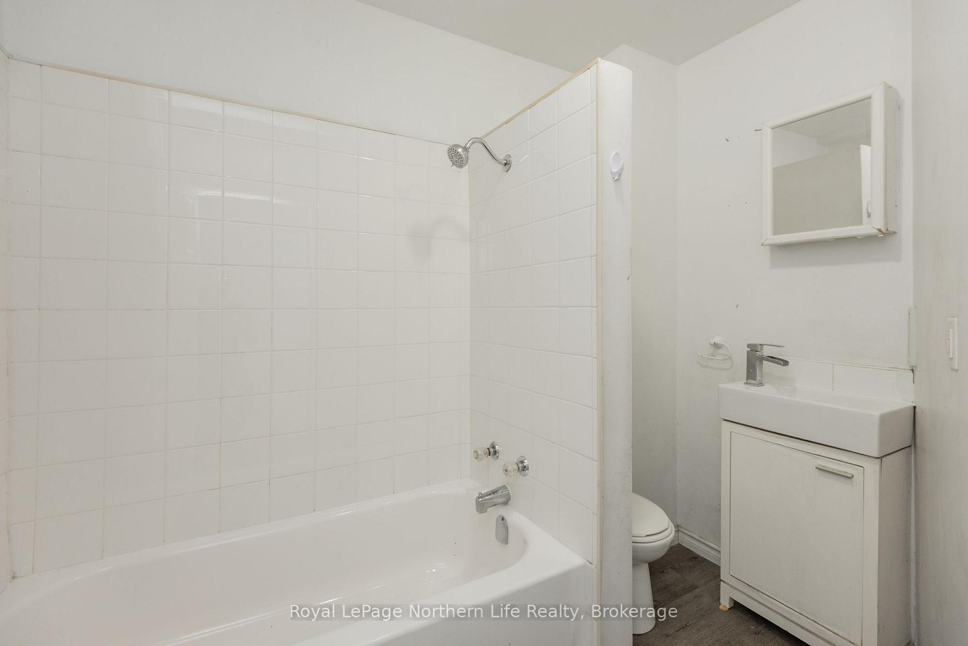 Photo 40 of 645 Main Street E, North Bay, Central — HOMEH