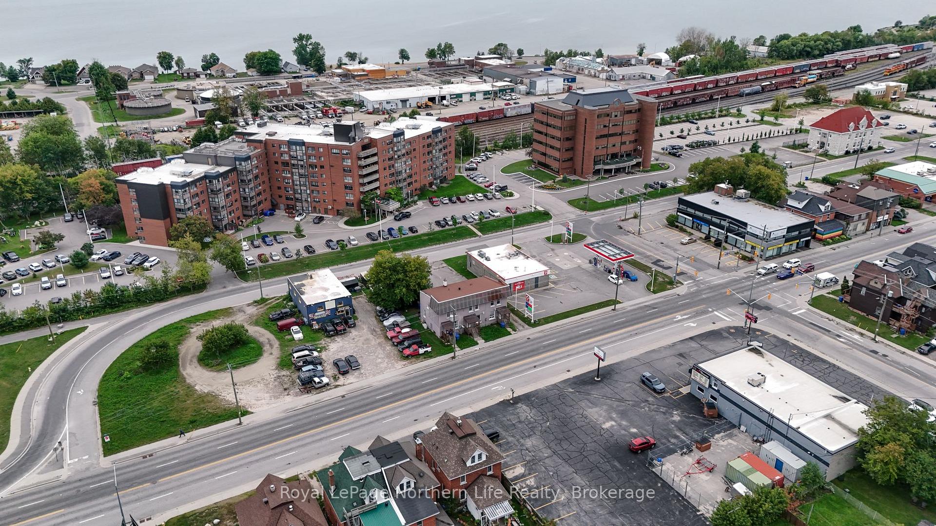 Photo 47 of 645 Main Street E, North Bay, Central — HOMEH
