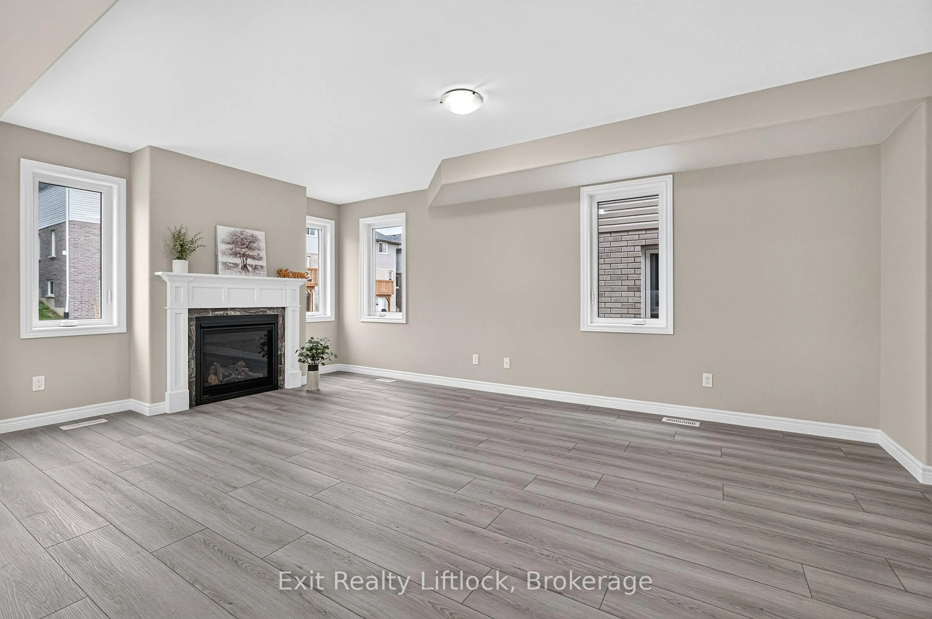 Photo 9 of 224 O'Neil Street, Peterborough, Monaghan Ward 2 — HOMEH