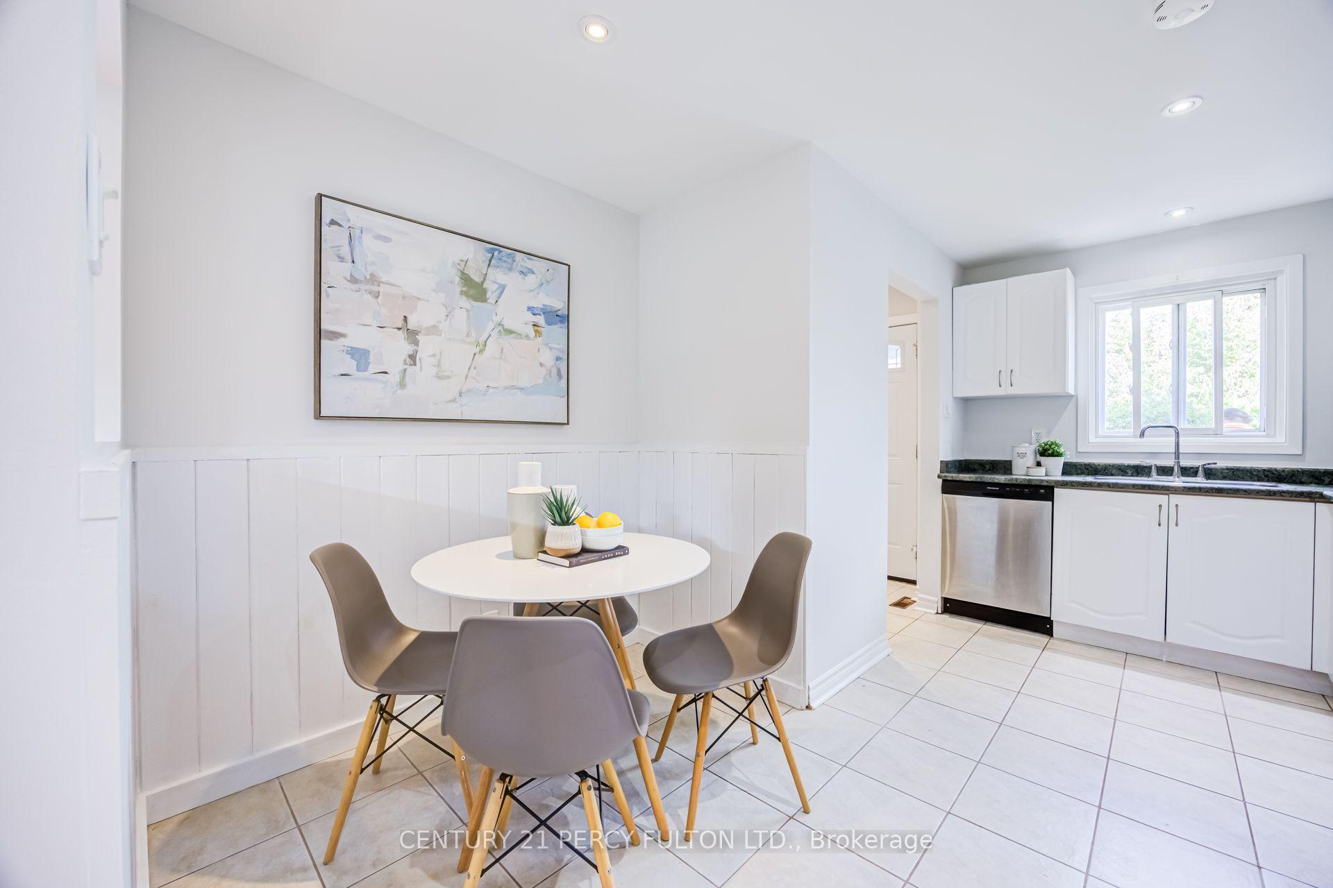 Photo 14 of 608 Beckworth Square, Pickering, Amberlea — HOMEH