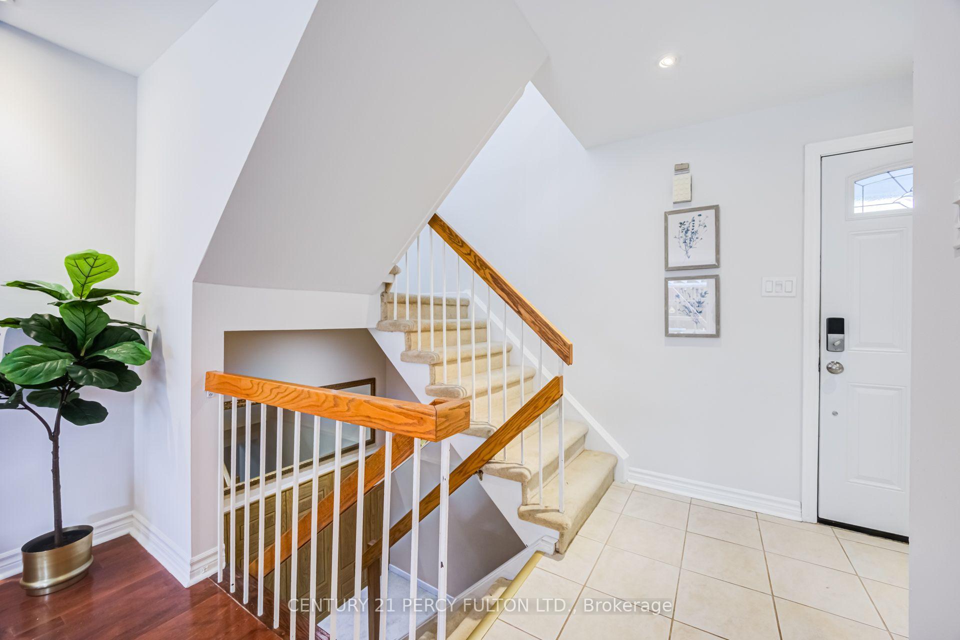 Photo 18 of 608 Beckworth Square, Pickering, Amberlea — HOMEH