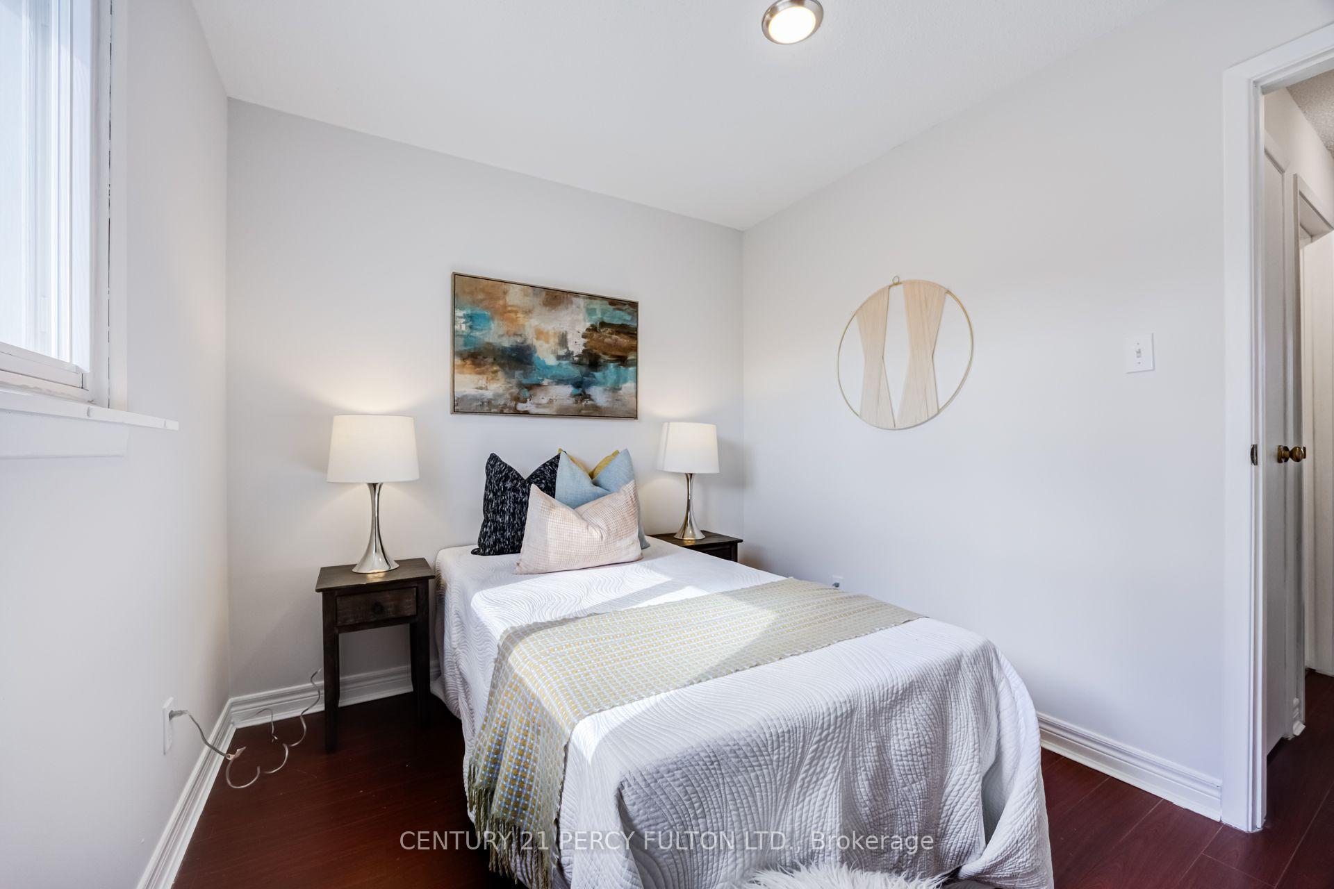 Photo 24 of 608 Beckworth Square, Pickering, Amberlea — HOMEH