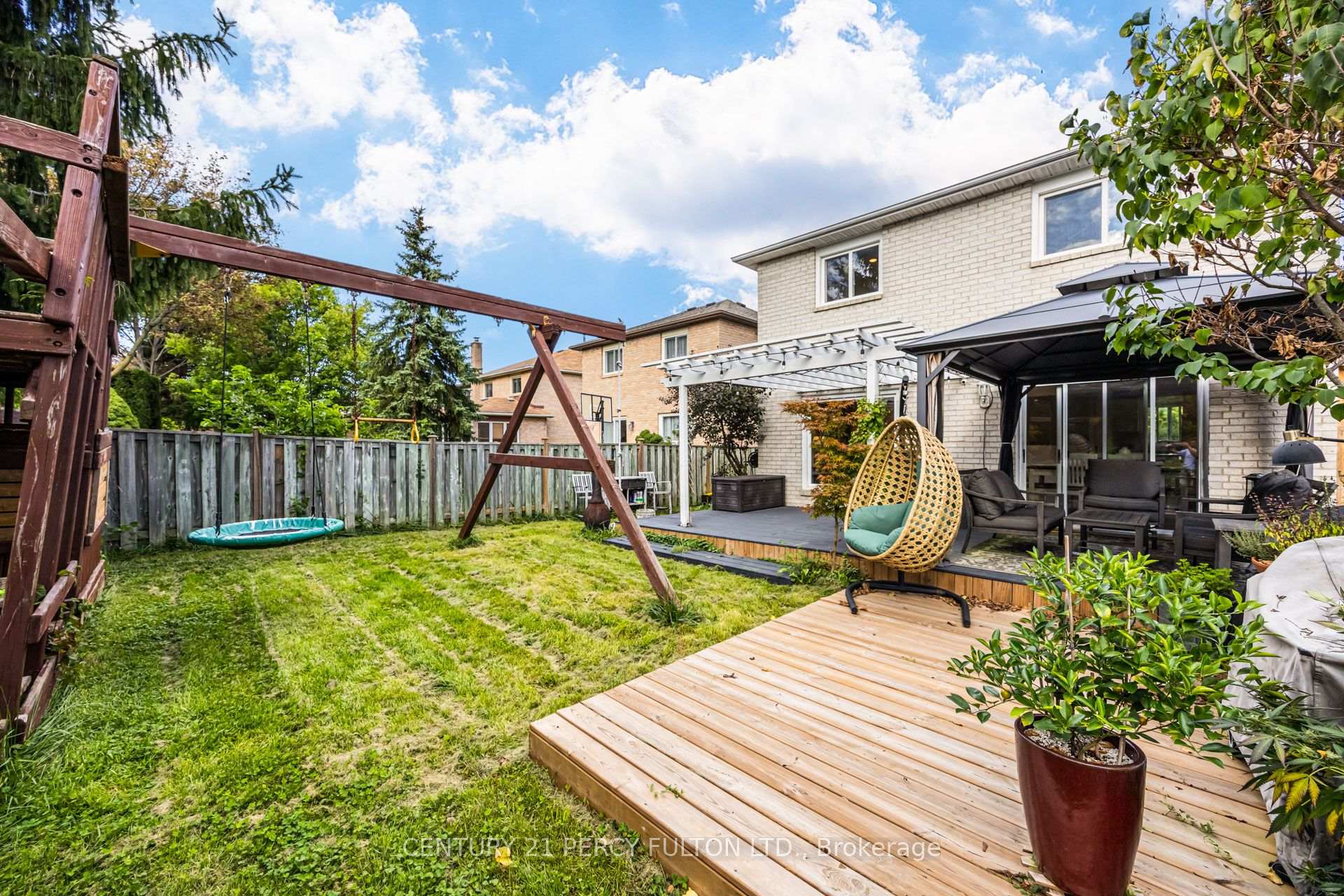 Photo 39 of 608 Beckworth Square, Pickering, Amberlea — HOMEH