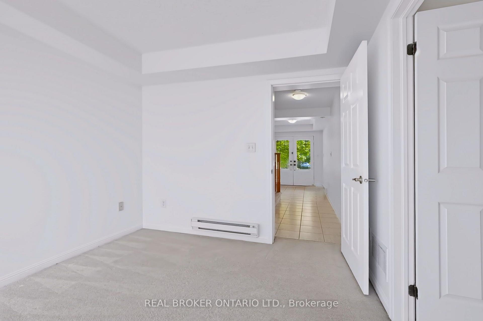Photo 7 of Unit 28, 3050 Rotary Way, Burlington, Alton — HOMEH