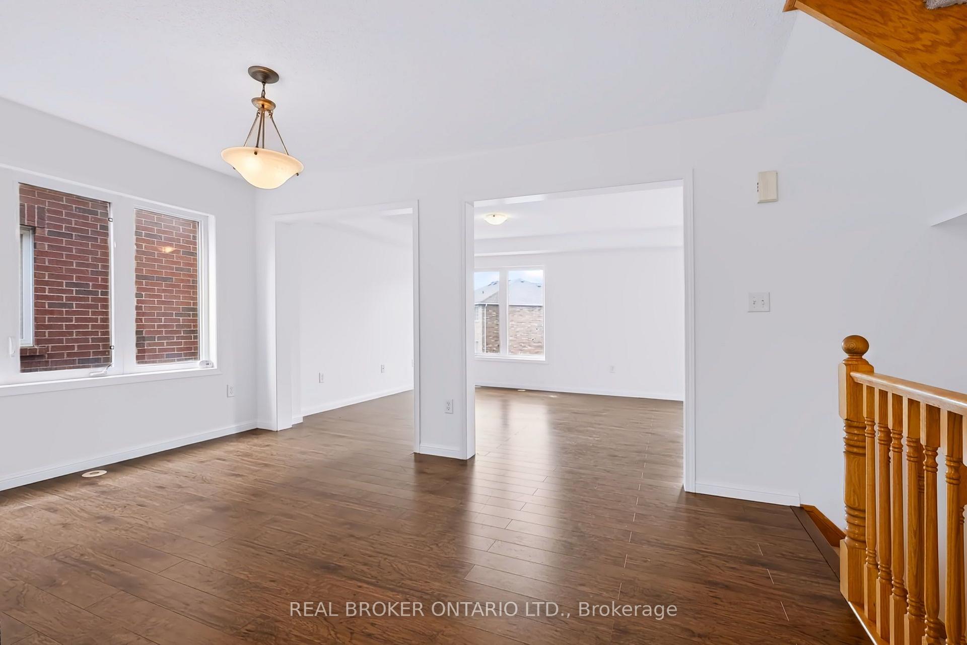 Photo 9 of Unit 28, 3050 Rotary Way, Burlington, Alton — HOMEH