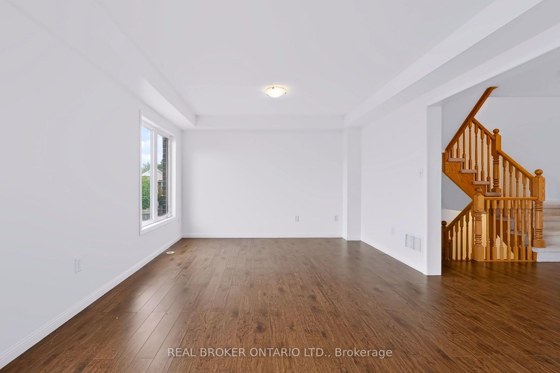 Photo 15 of Unit 28, 3050 Rotary Way, Burlington, Alton — HOMEH