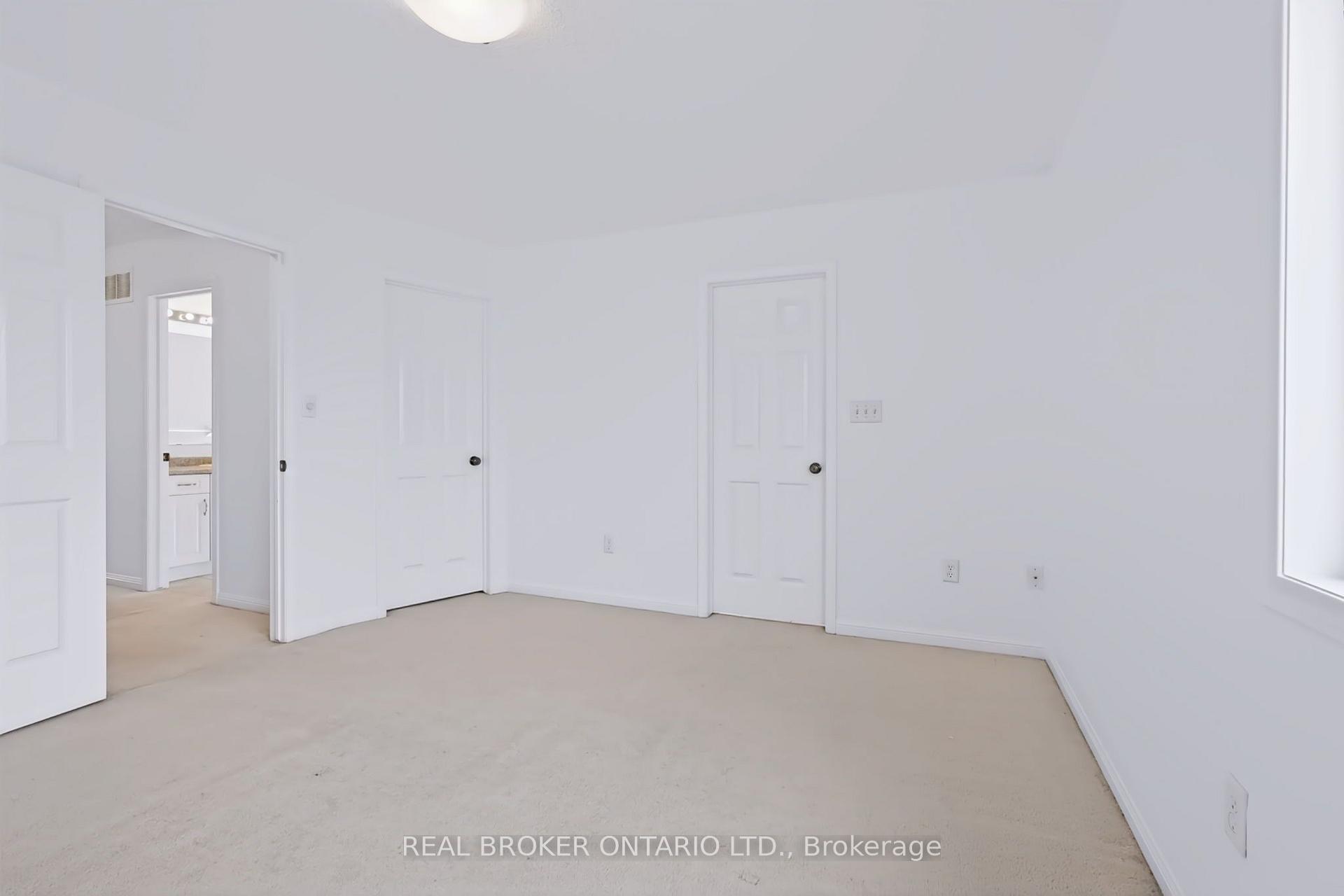 Photo 27 of Unit 28, 3050 Rotary Way, Burlington, Alton — HOMEH