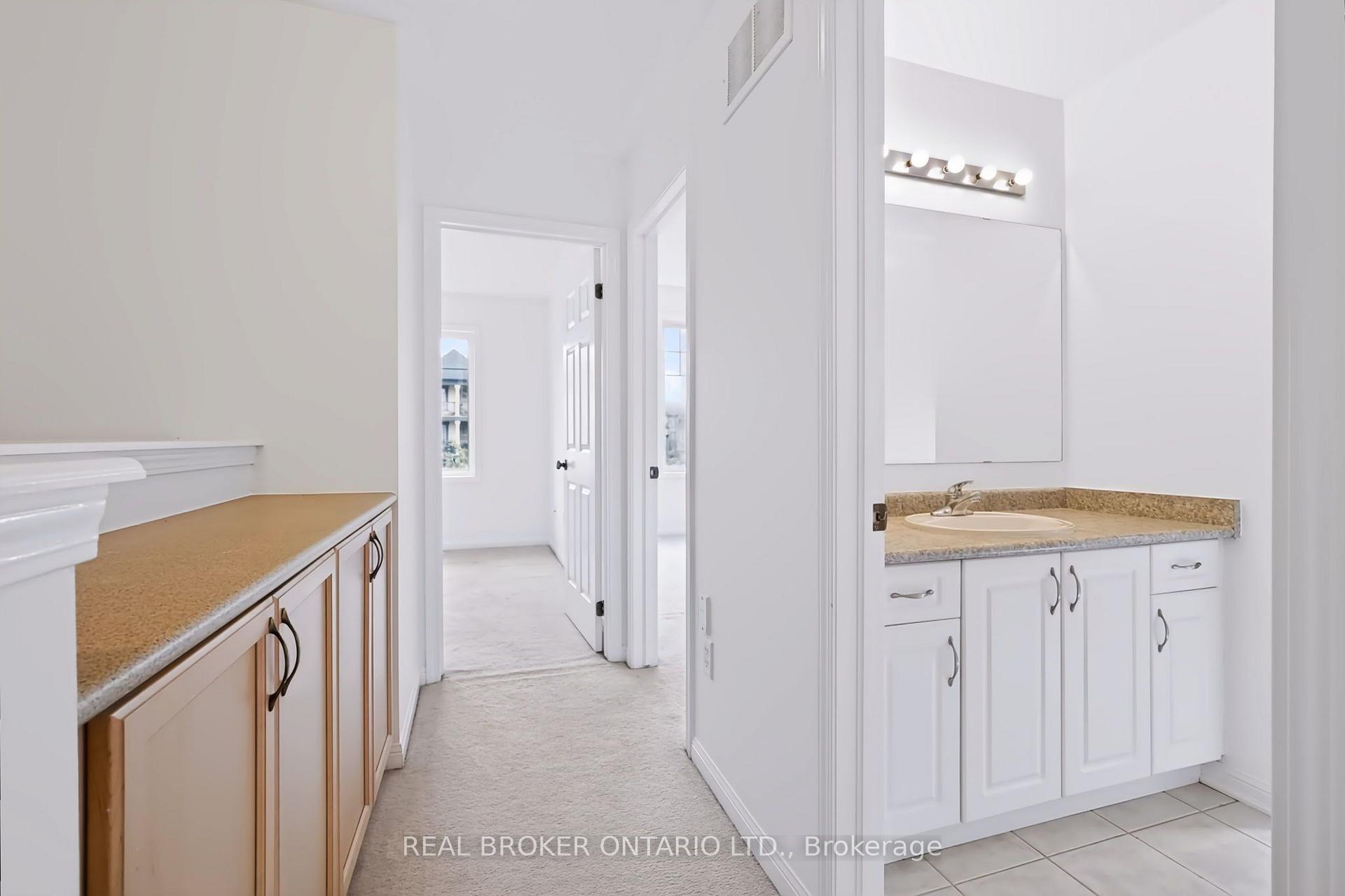 Photo 29 of Unit 28, 3050 Rotary Way, Burlington, Alton — HOMEH