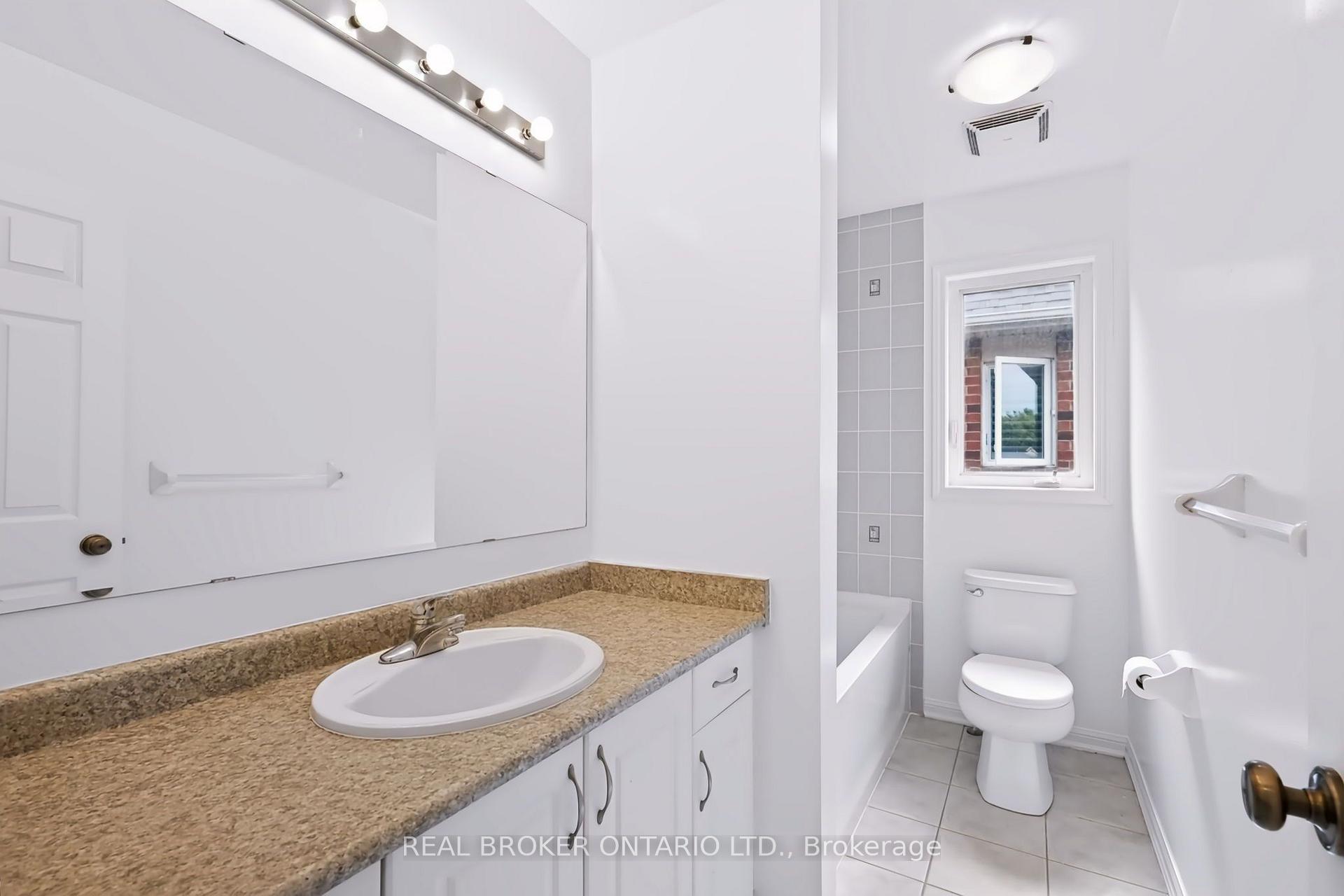 Photo 30 of Unit 28, 3050 Rotary Way, Burlington, Alton — HOMEH